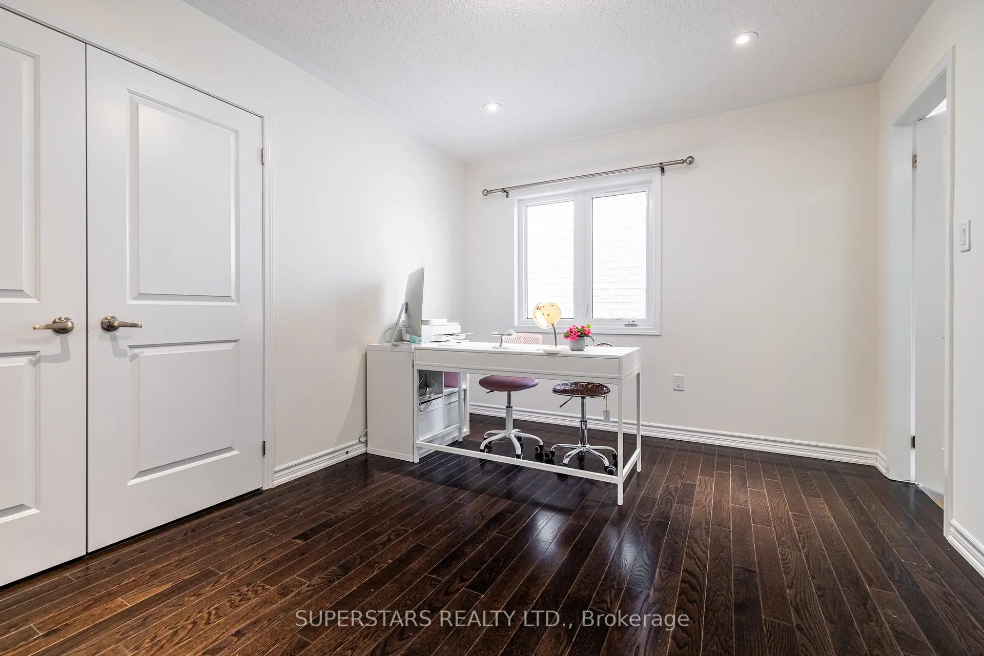 Photo 31 of 333 Thomas Phillips Drive, Aurora, Rural Aurora — HOMEH