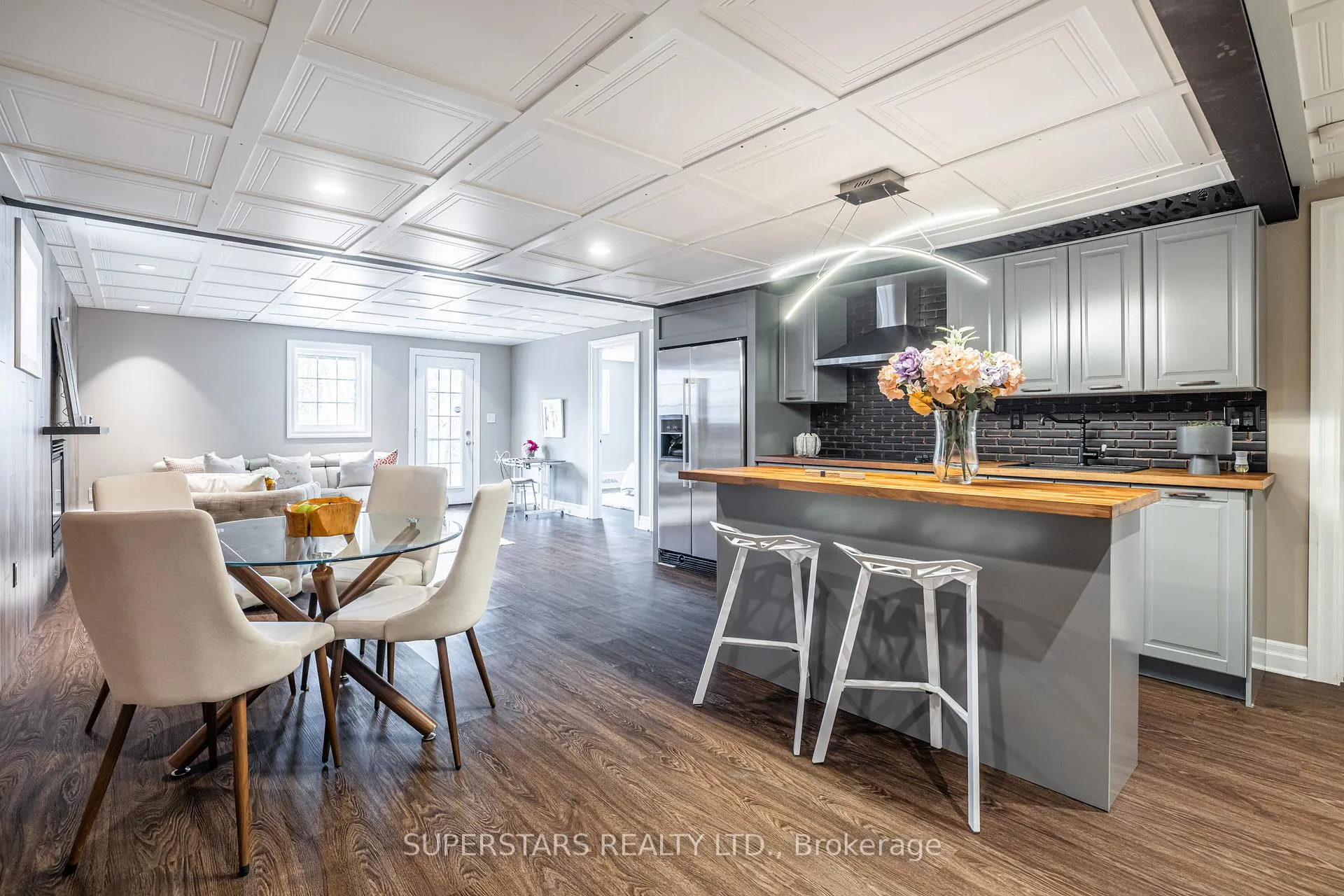 Photo 37 of 333 Thomas Phillips Drive, Aurora, Rural Aurora — HOMEH