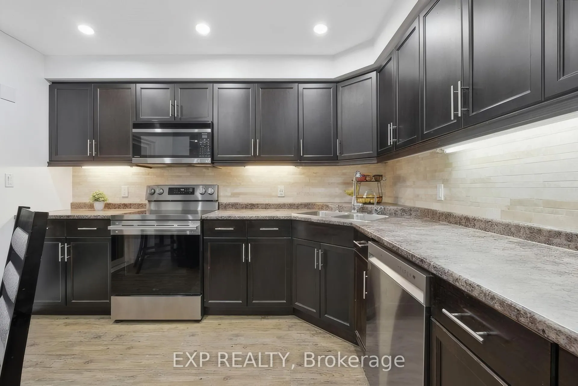 Photo 12 of 151 Ravenswood Road, Woolwich, Breslau — HOMEH