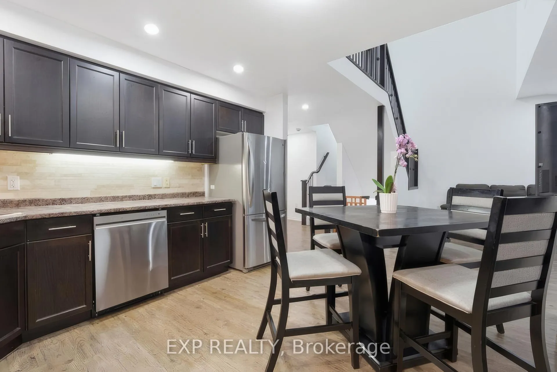 Photo 13 of 151 Ravenswood Road, Woolwich, Breslau — HOMEH