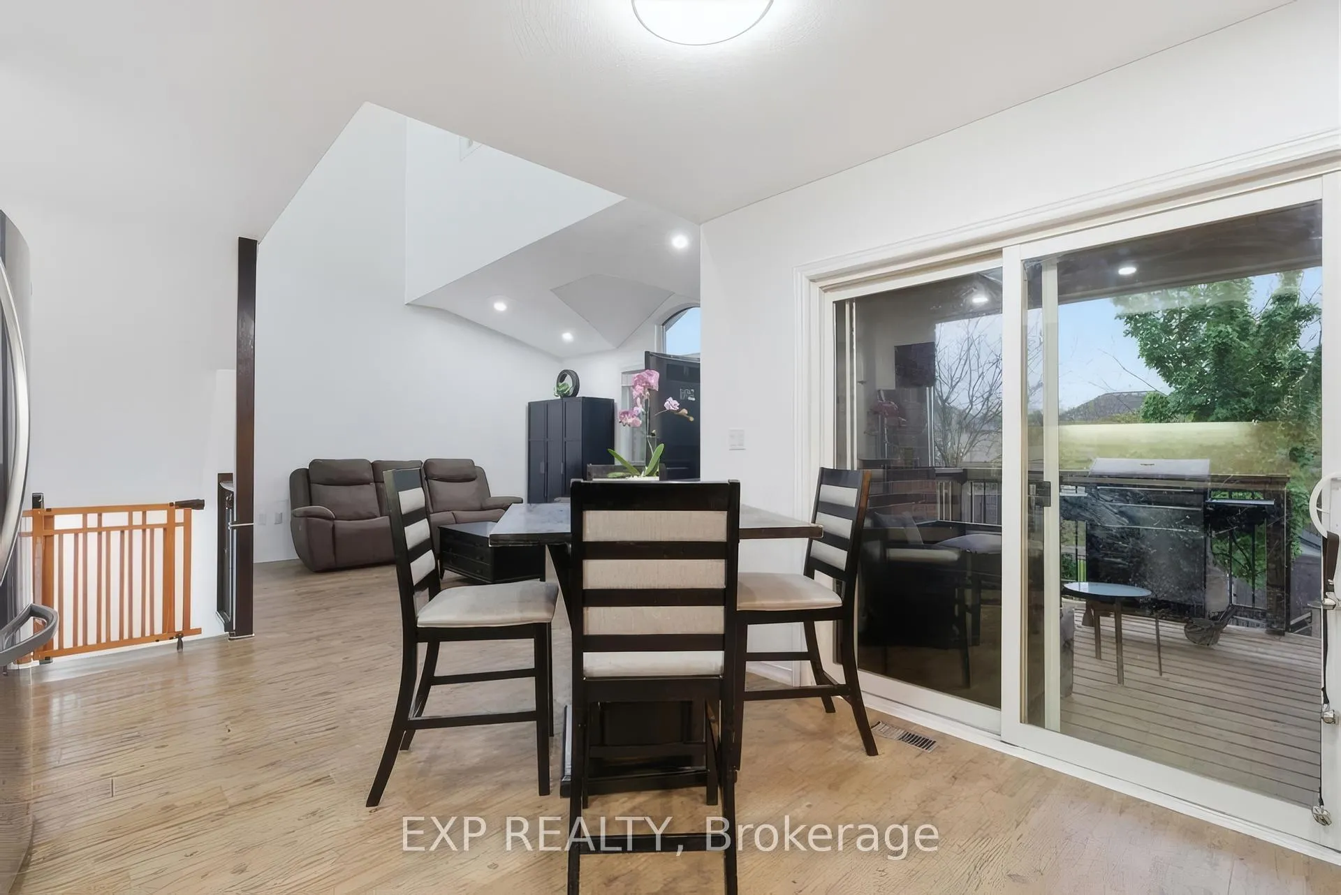 Photo 14 of 151 Ravenswood Road, Woolwich, Breslau — HOMEH
