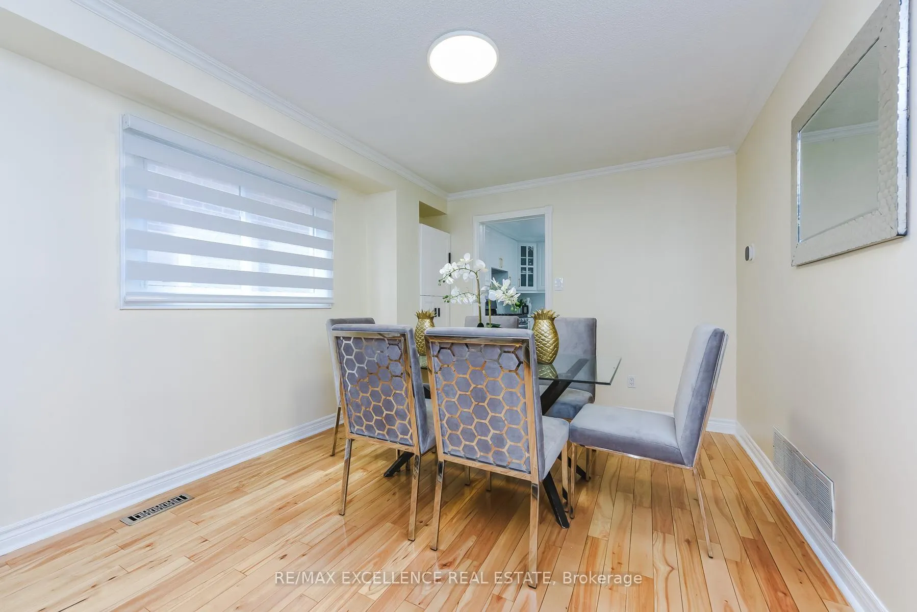 Photo 12 of 89 Castlehill Road, Brampton, Northwood Park — HOMEH