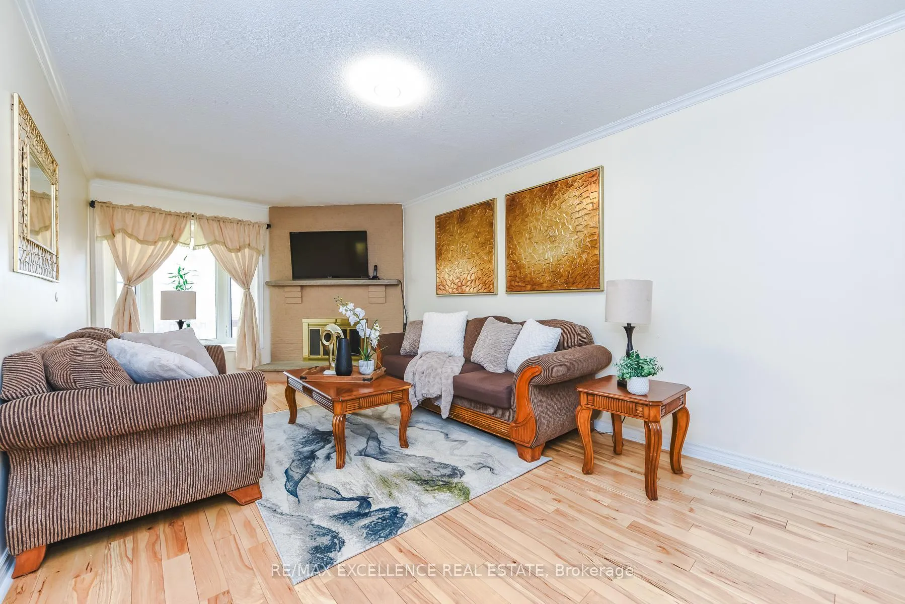 Photo 14 of 89 Castlehill Road, Brampton, Northwood Park — HOMEH