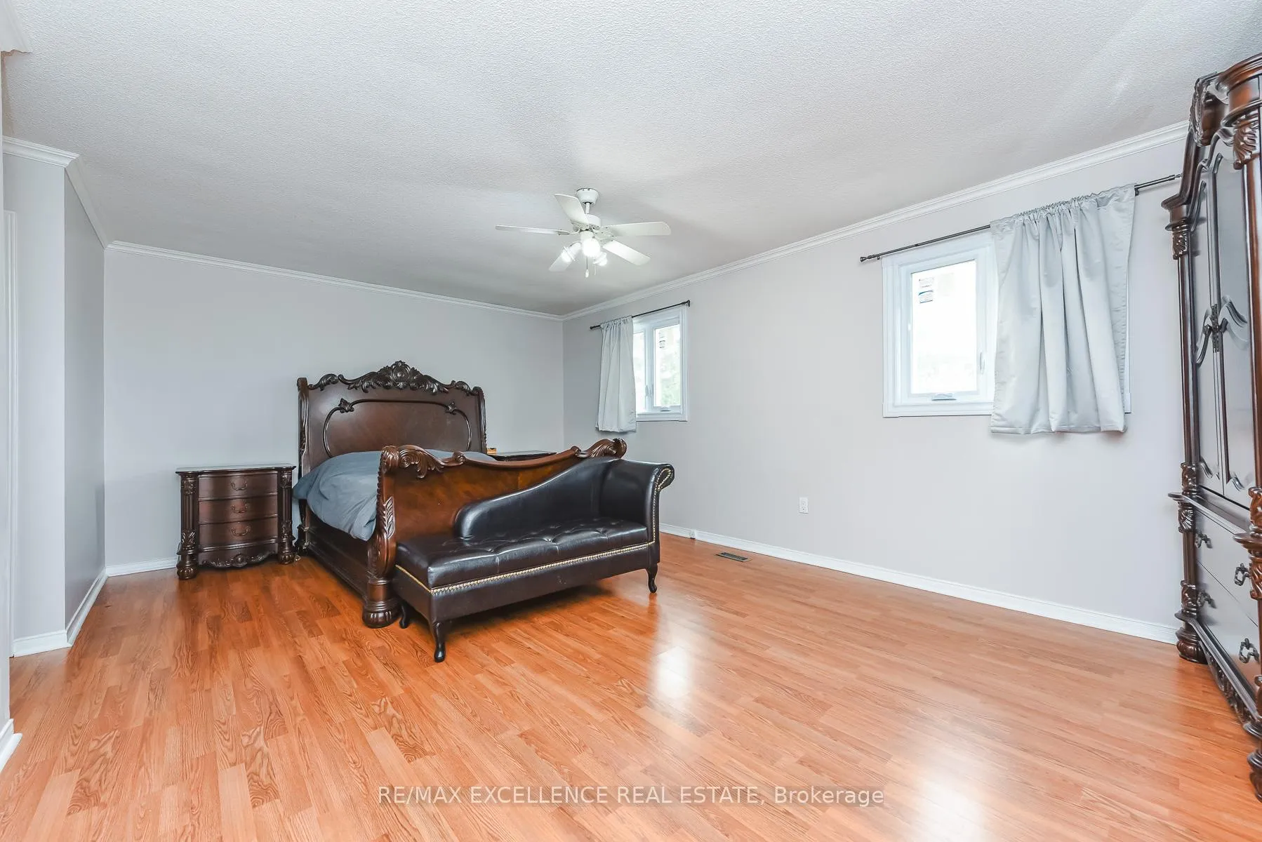 Photo 24 of 89 Castlehill Road, Brampton, Northwood Park — HOMEH