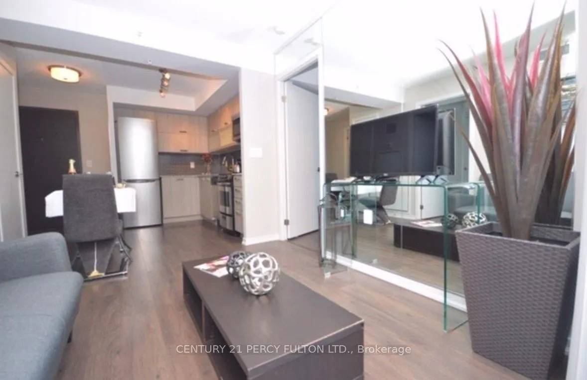 Photo 8 of Unit 1816, 36 Lisgar Street, Toronto, Little Portugal — HOMEH