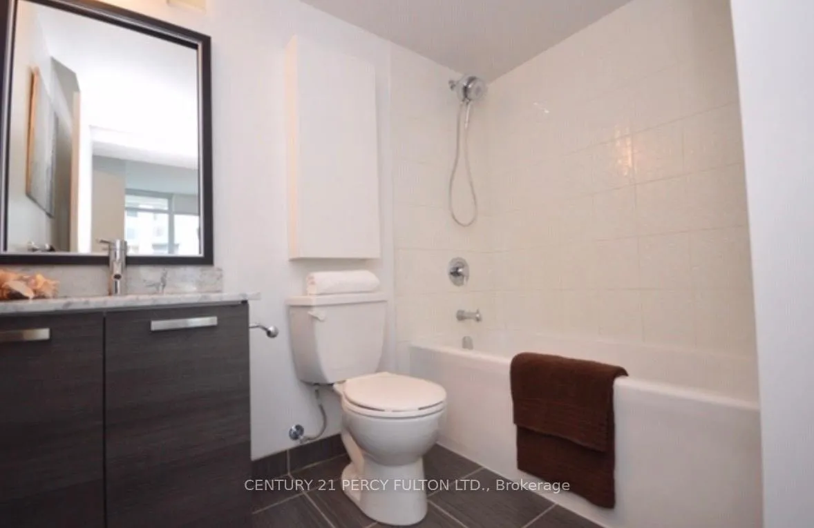 Photo 11 of Unit 1816, 36 Lisgar Street, Toronto, Little Portugal — HOMEH