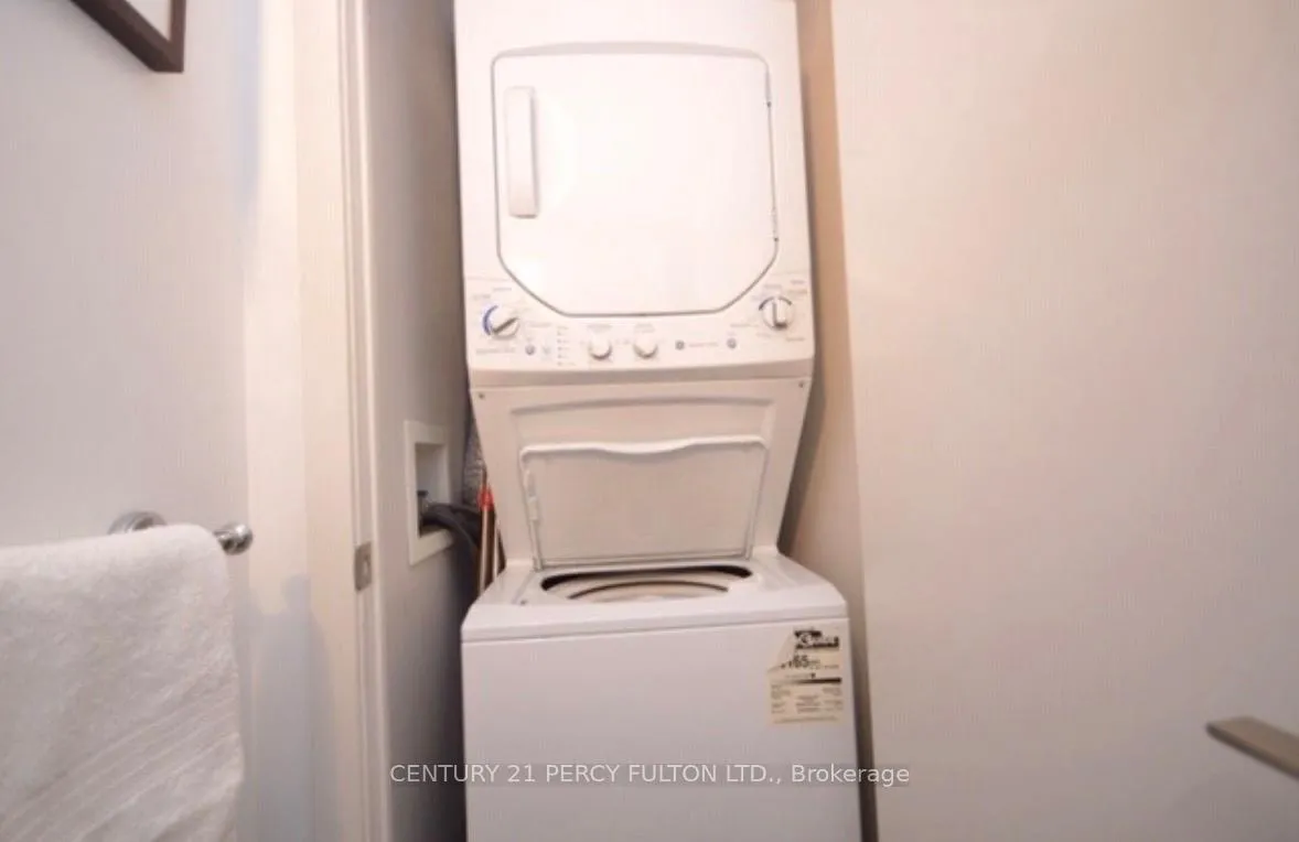Photo 12 of Unit 1816, 36 Lisgar Street, Toronto, Little Portugal — HOMEH