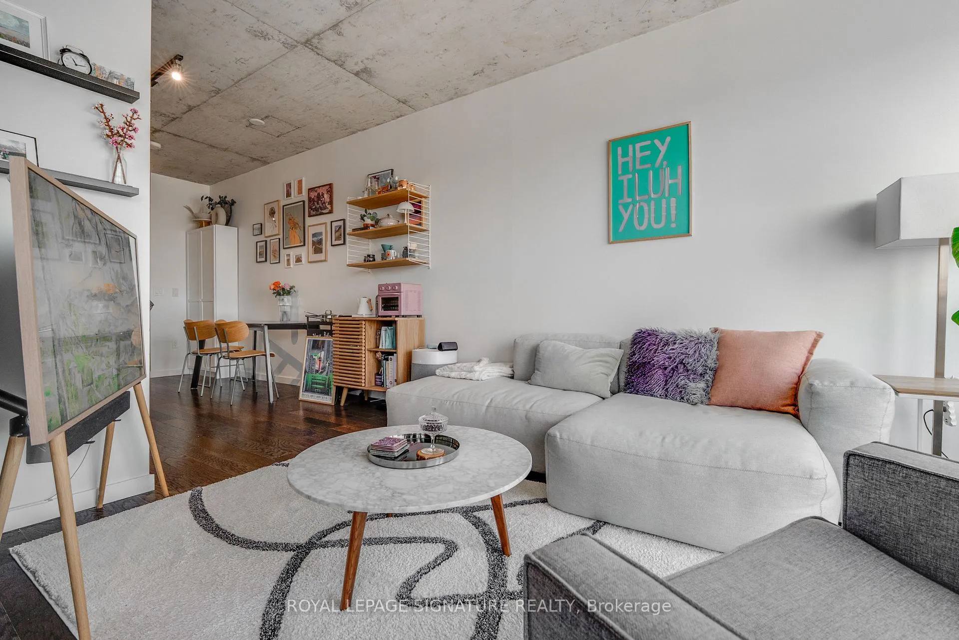 Photo 4 of Unit 1502, 51 Trolley Crescent, Toronto, Moss Park — HOMEH