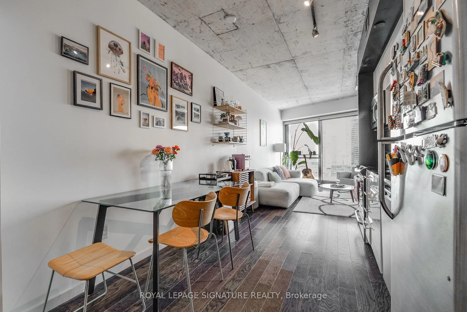 Photo 8 of Unit 1502, 51 Trolley Crescent, Toronto, Moss Park — HOMEH