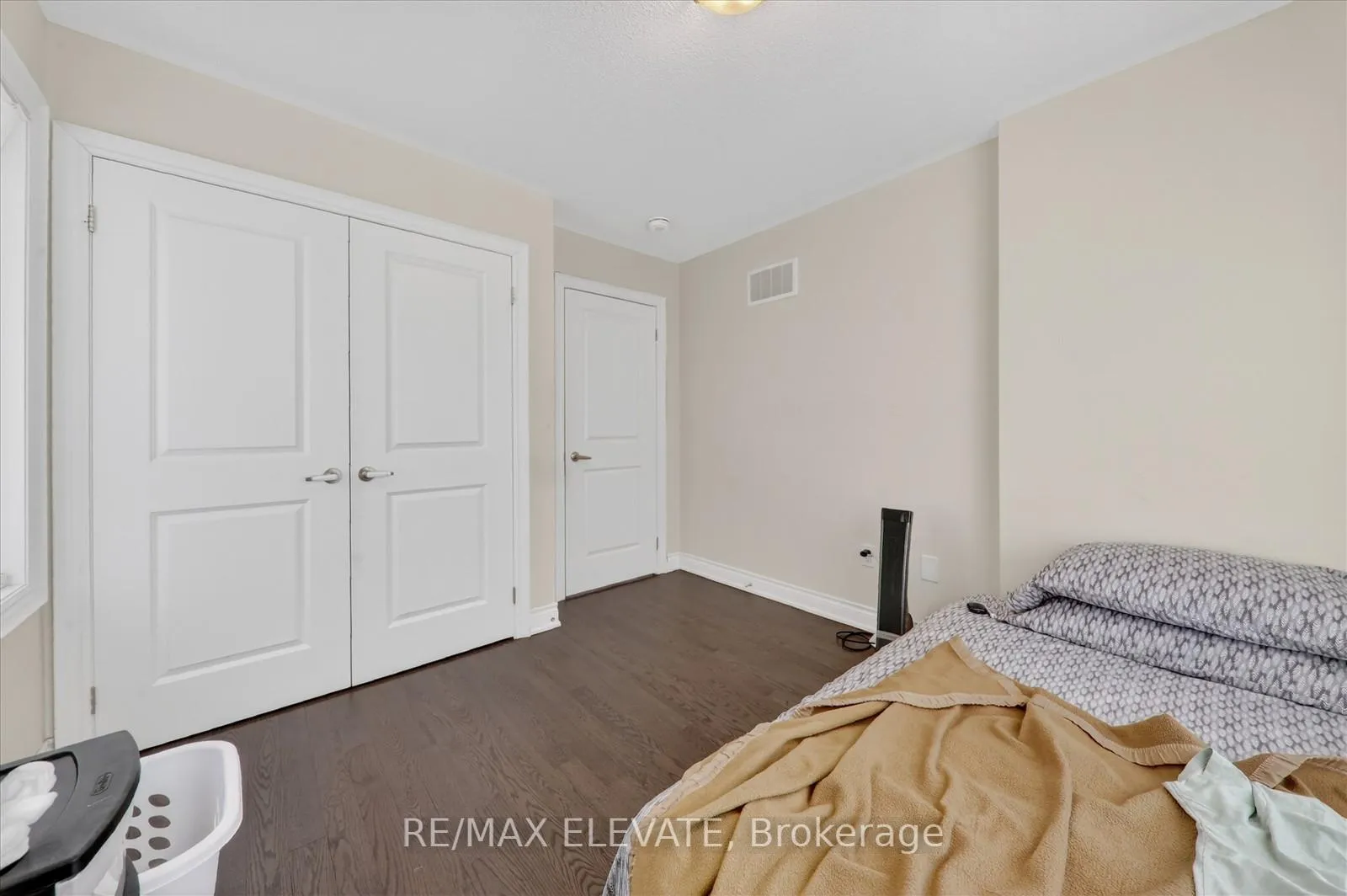 Photo 23 of 23 Reign Lane, Markham, Cedarwood — HOMEH