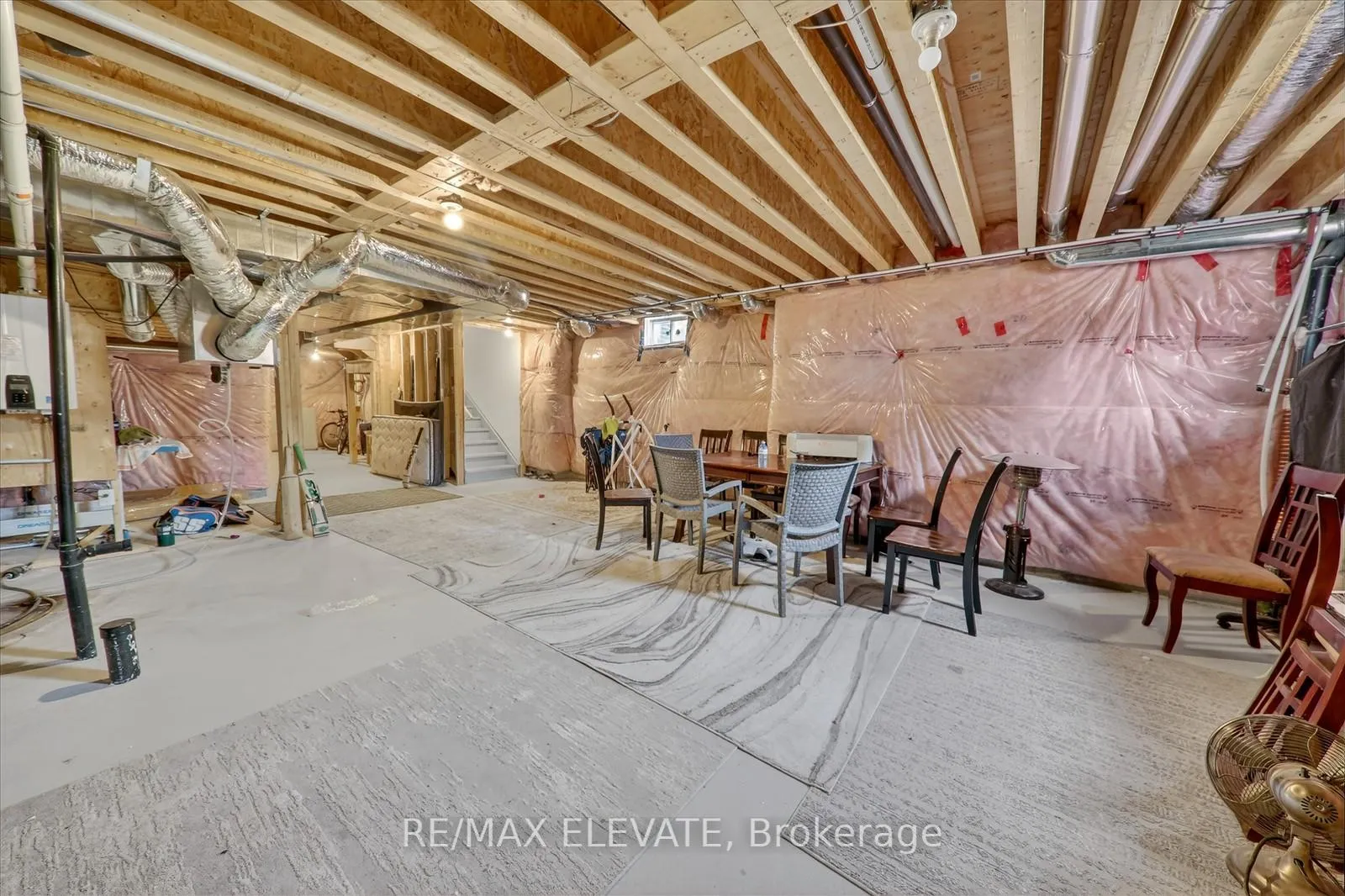 Photo 32 of 23 Reign Lane, Markham, Cedarwood — HOMEH