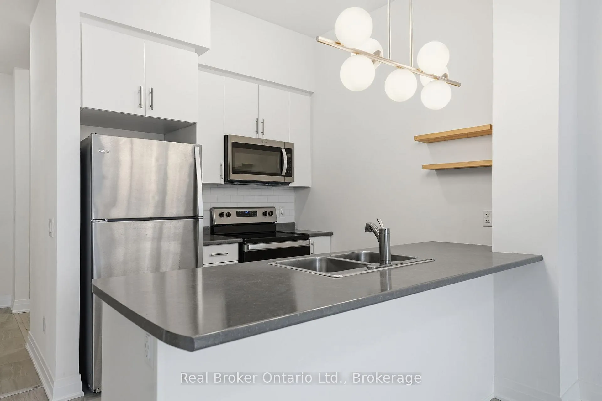 Photo 1 of Unit 642, 16 Concord Place, Grimsby, Grimsby Beach — HOMEH