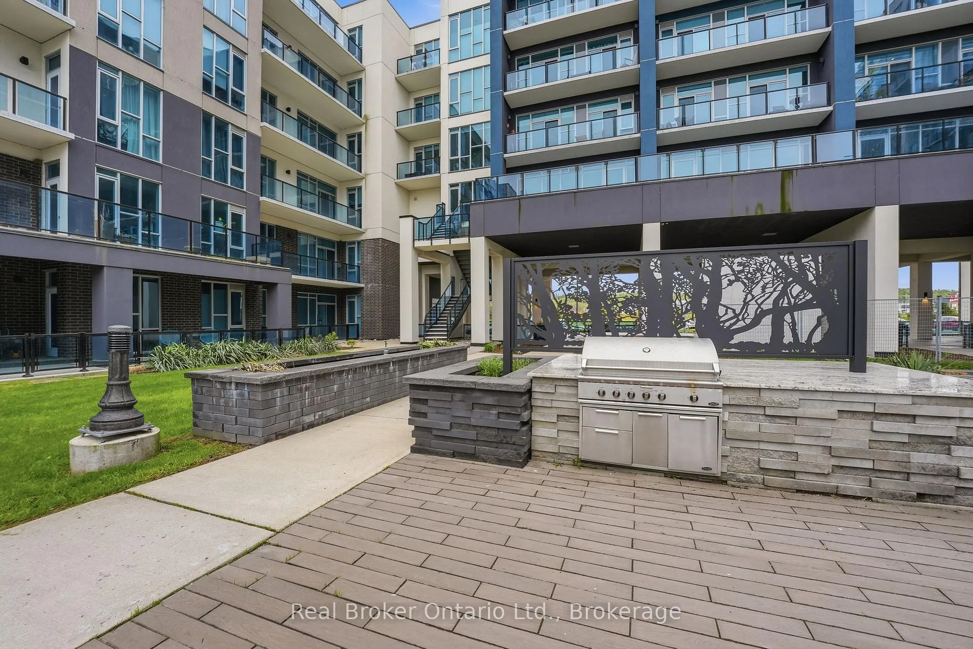Photo 25 of Unit 642, 16 Concord Place, Grimsby, Grimsby Beach — HOMEH