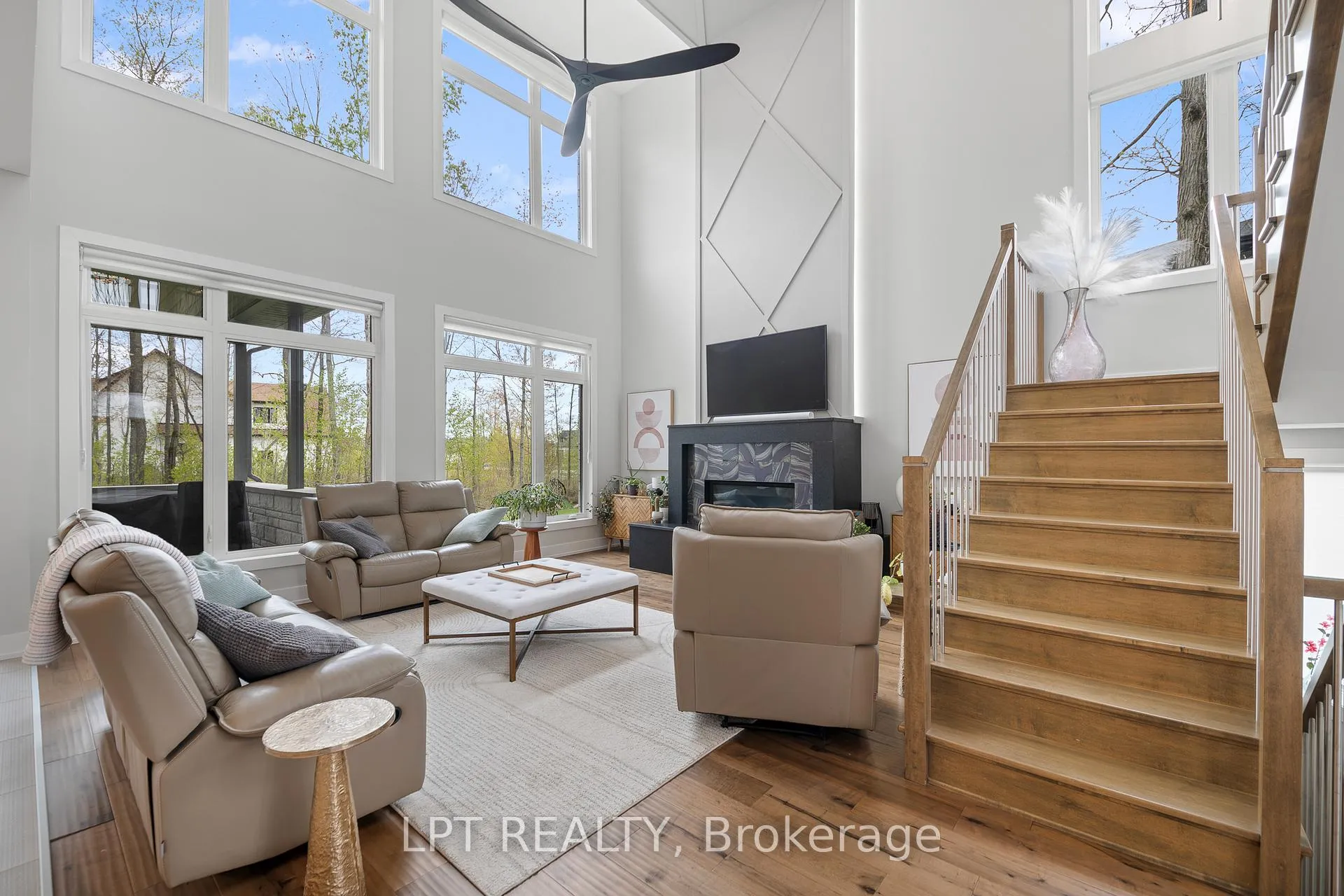 Photo 10 of 589 Shoreway Drive, Ottawa, Greely — HOMEH
