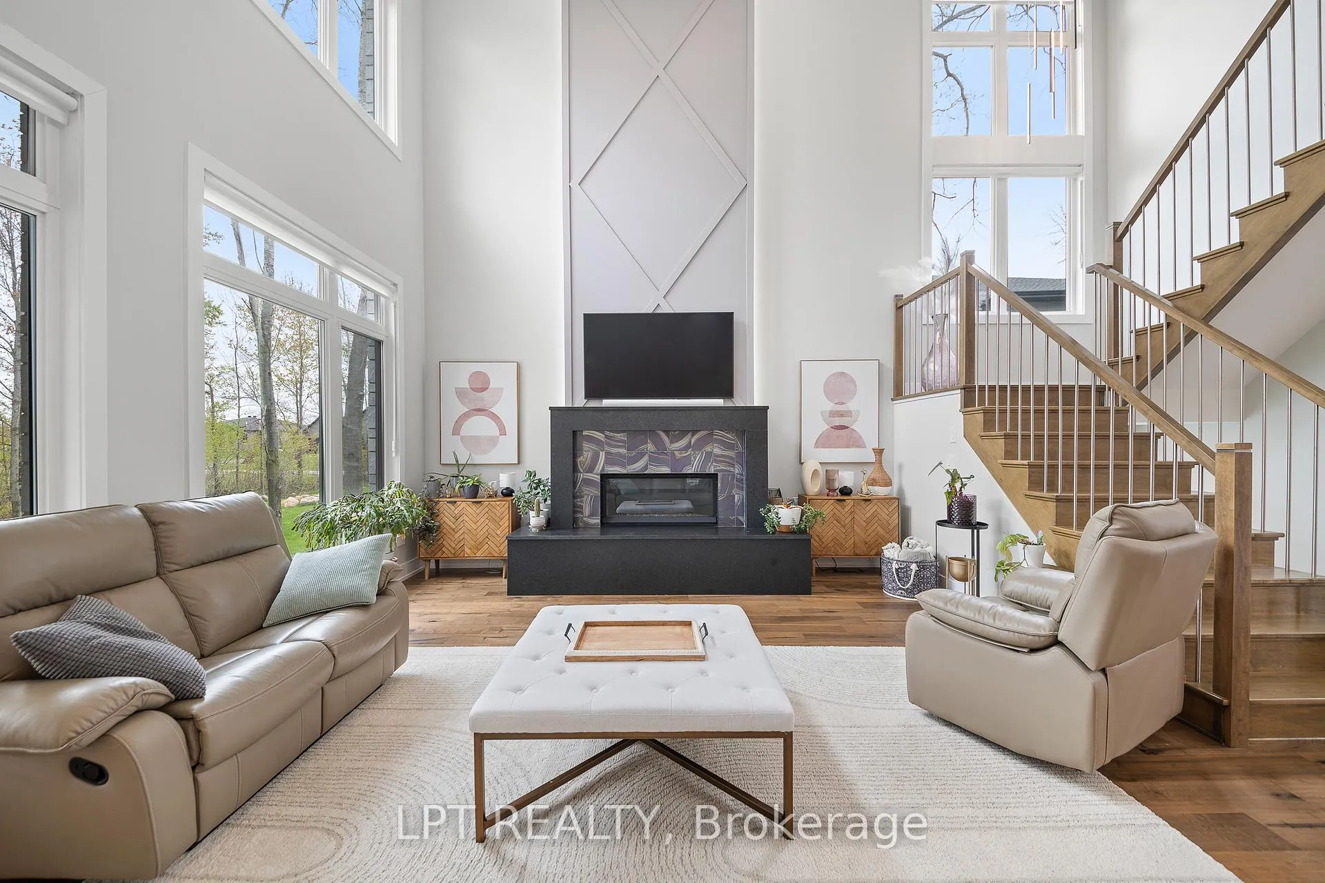 Photo 11 of 589 Shoreway Drive, Ottawa, Greely — HOMEH