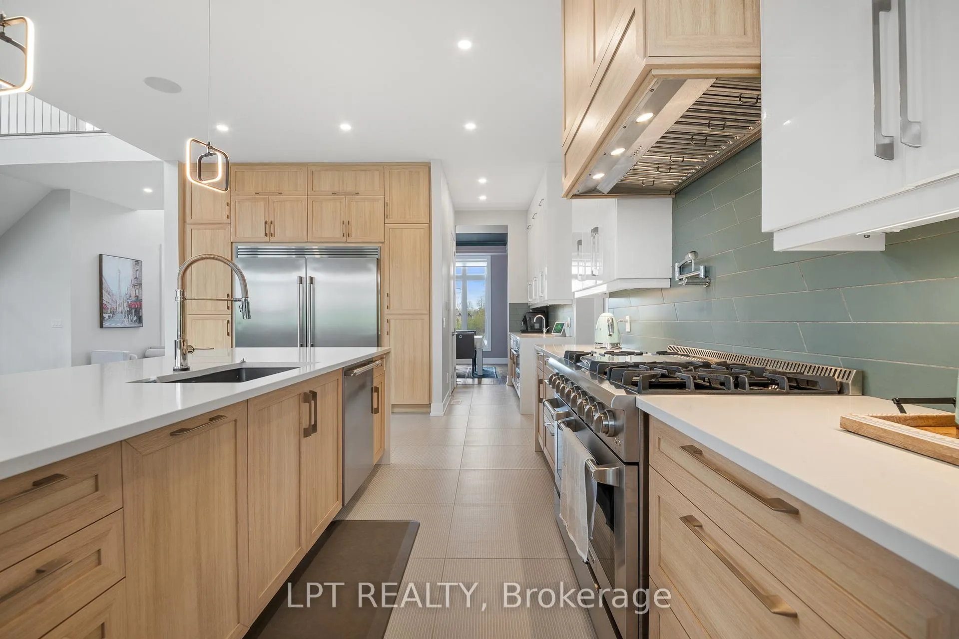 Photo 17 of 589 Shoreway Drive, Ottawa, Greely — HOMEH