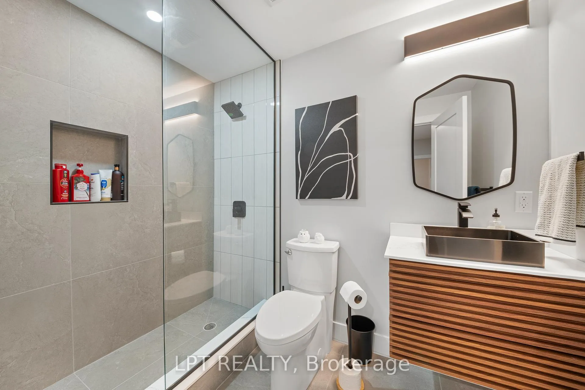 Photo 47 of 589 Shoreway Drive, Ottawa, Greely — HOMEH