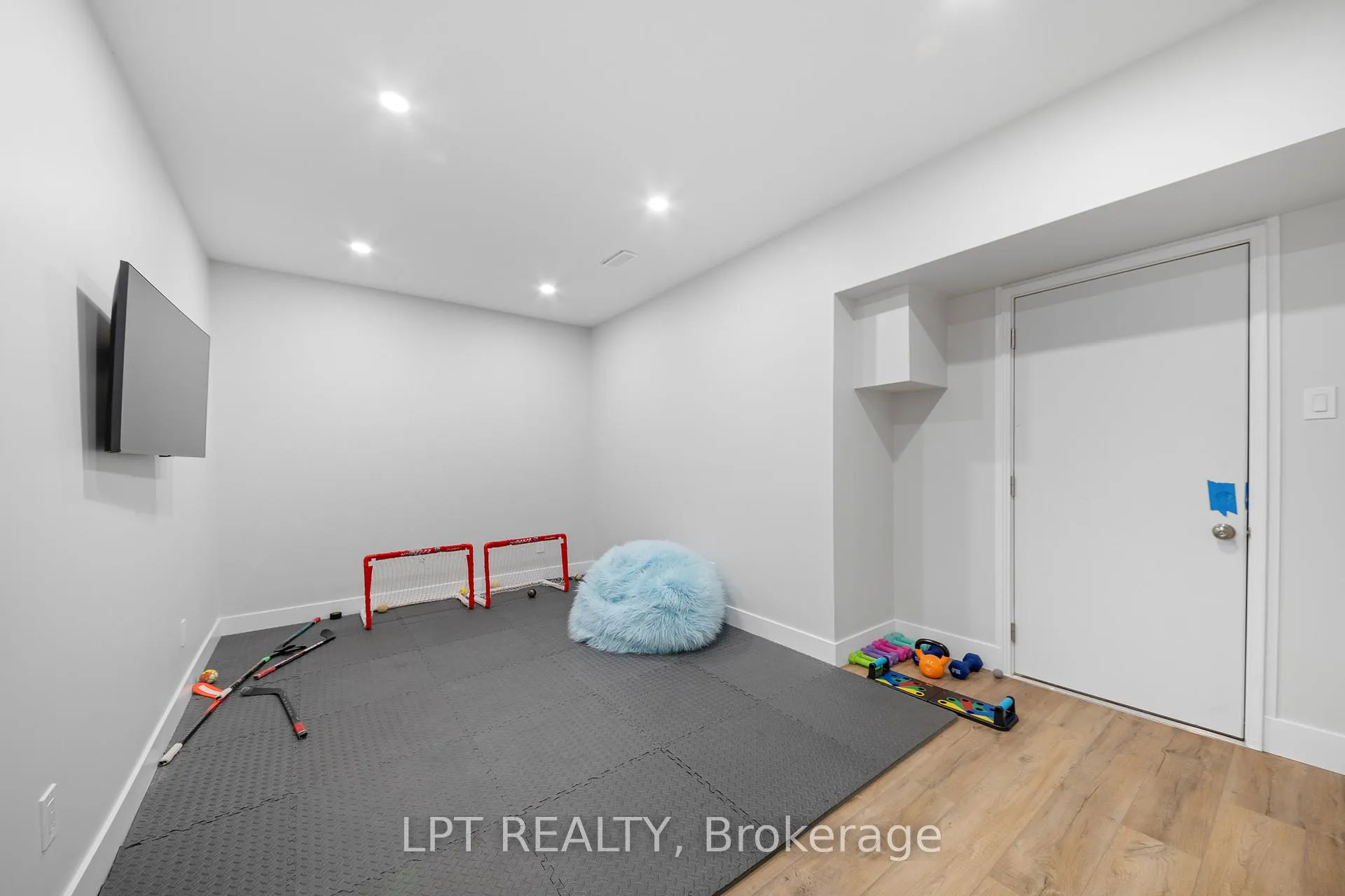 Photo 48 of 589 Shoreway Drive, Ottawa, Greely — HOMEH