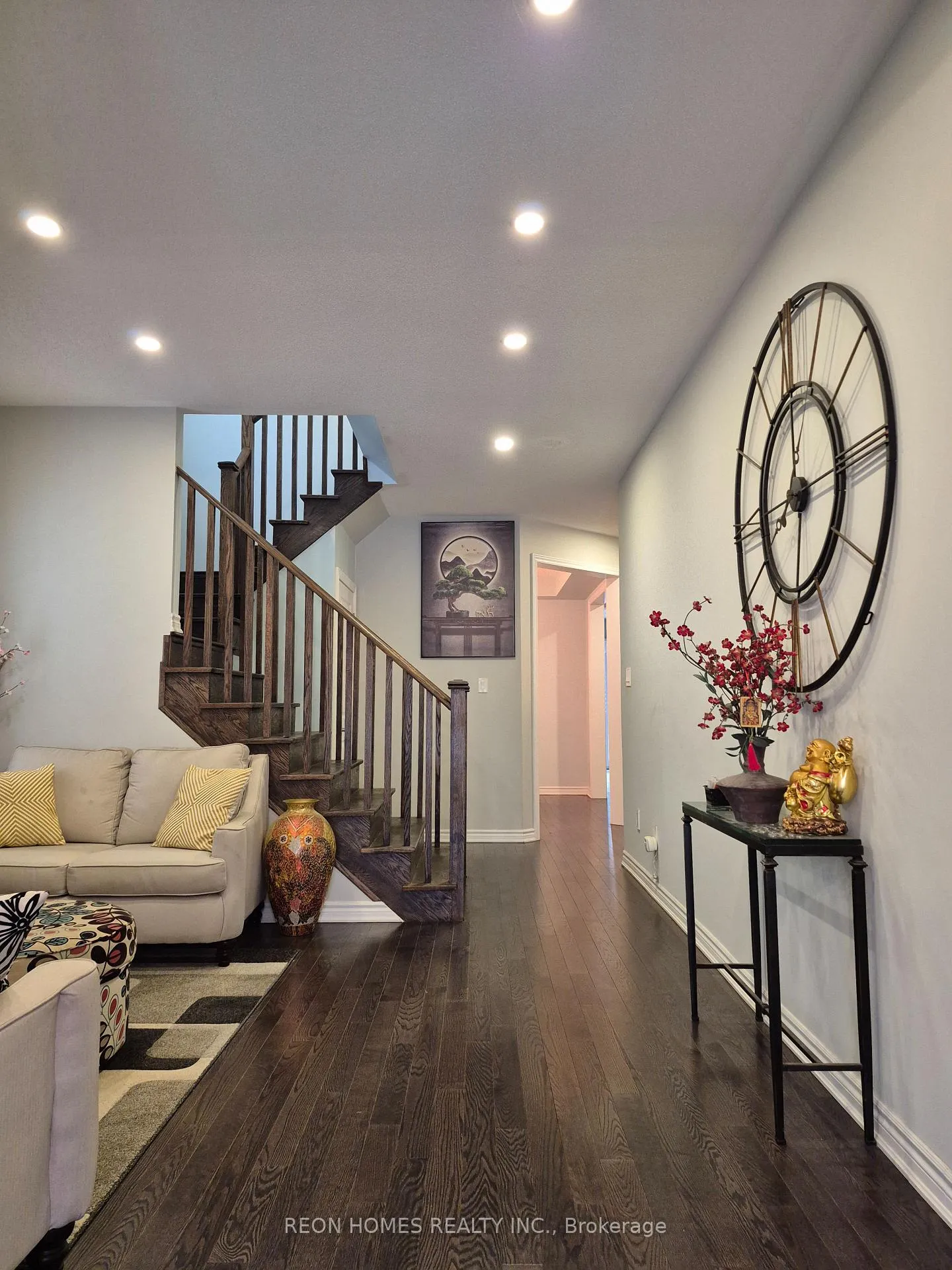 Photo 5 of 2142 Saffron Drive, Pickering, Brock Ridge — HOMEH