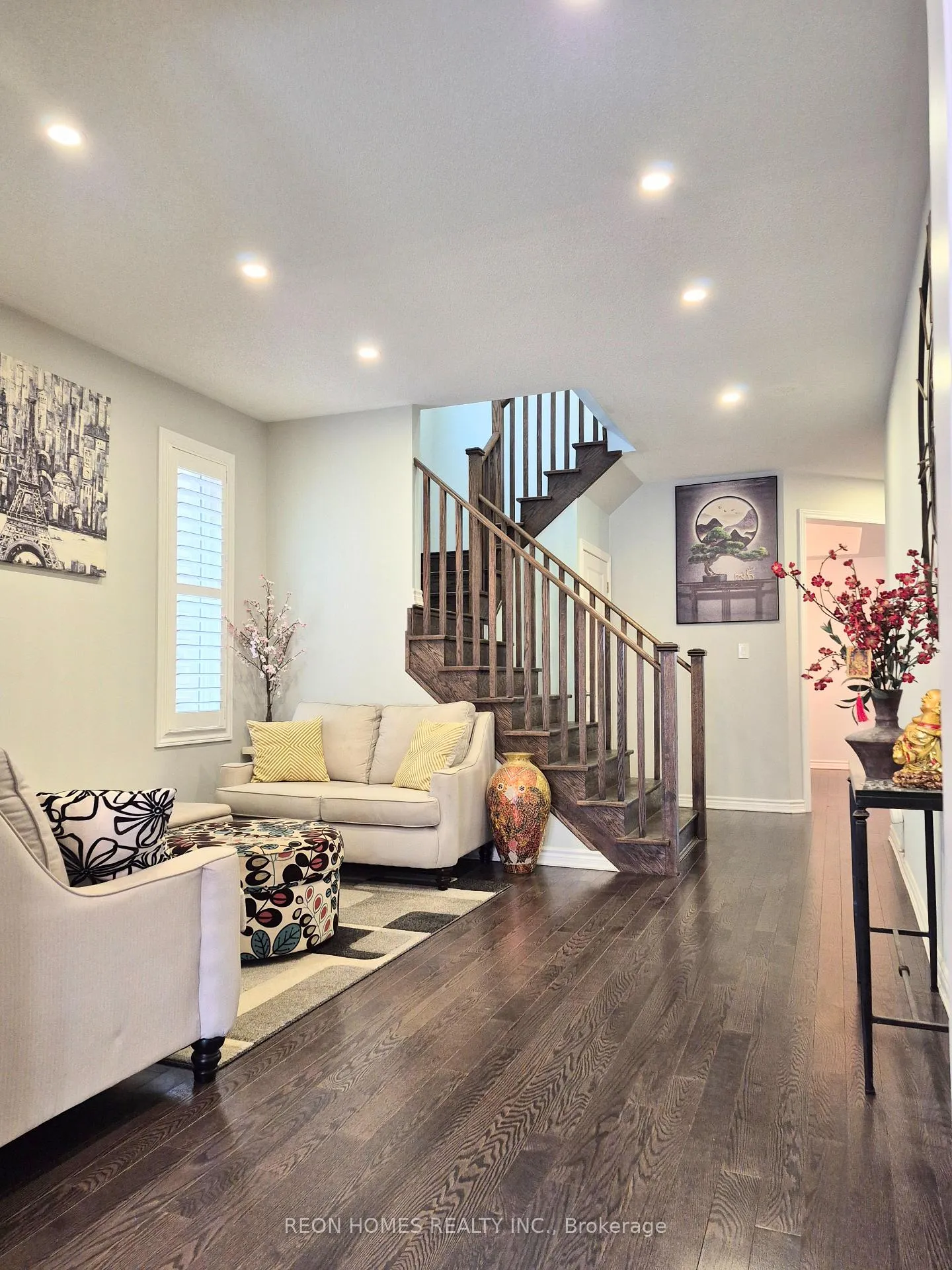 Photo 6 of 2142 Saffron Drive, Pickering, Brock Ridge — HOMEH