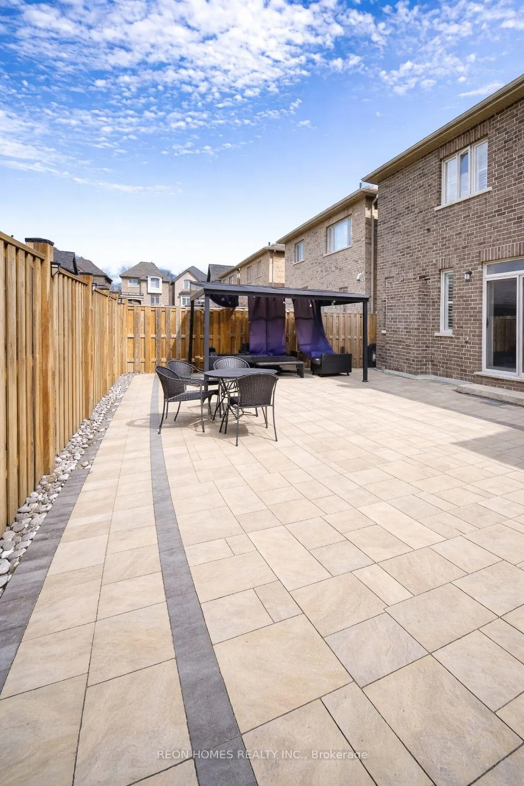Photo 32 of 2142 Saffron Drive, Pickering, Brock Ridge — HOMEH