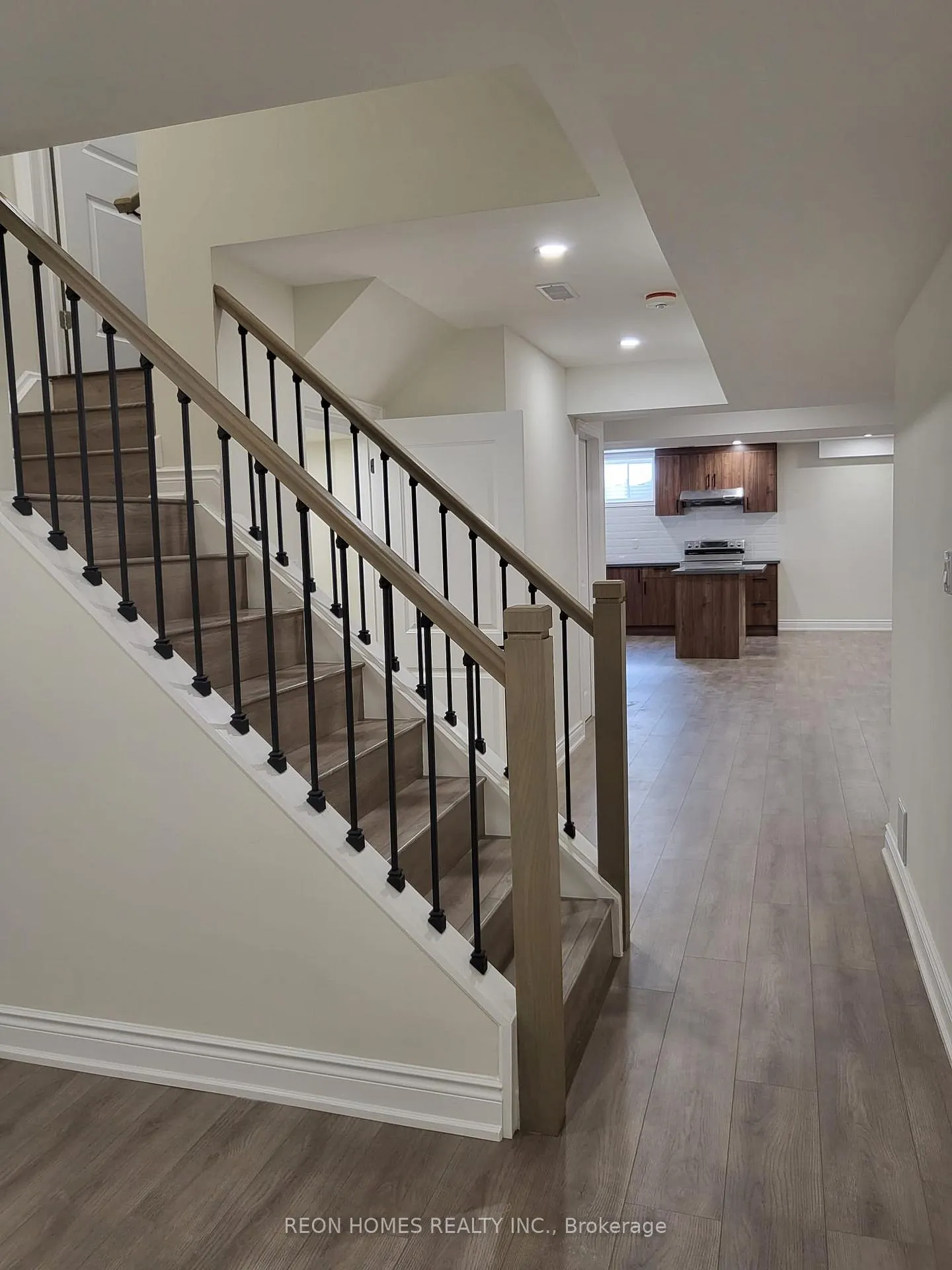 Photo 35 of 2142 Saffron Drive, Pickering, Brock Ridge — HOMEH