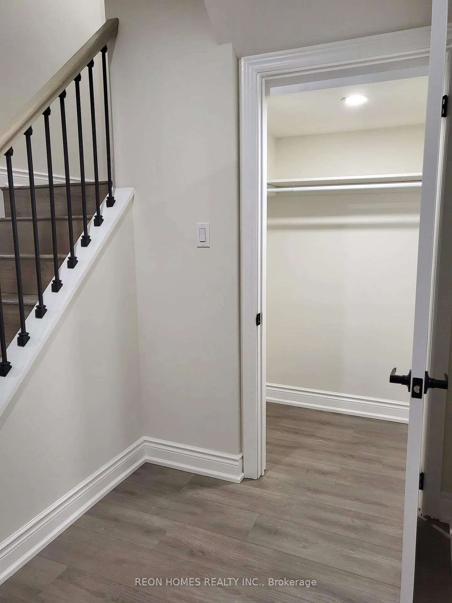 Photo 36 of 2142 Saffron Drive, Pickering, Brock Ridge — HOMEH