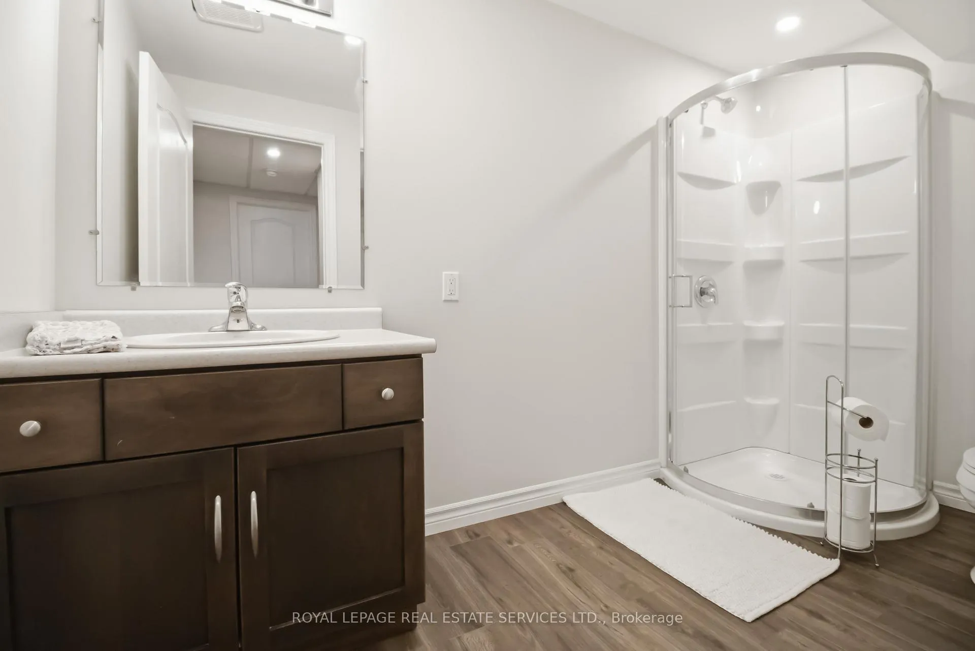 Photo 33 of Unit 48, 165 Terraview Crescent, Guelph, Kortright West — HOMEH