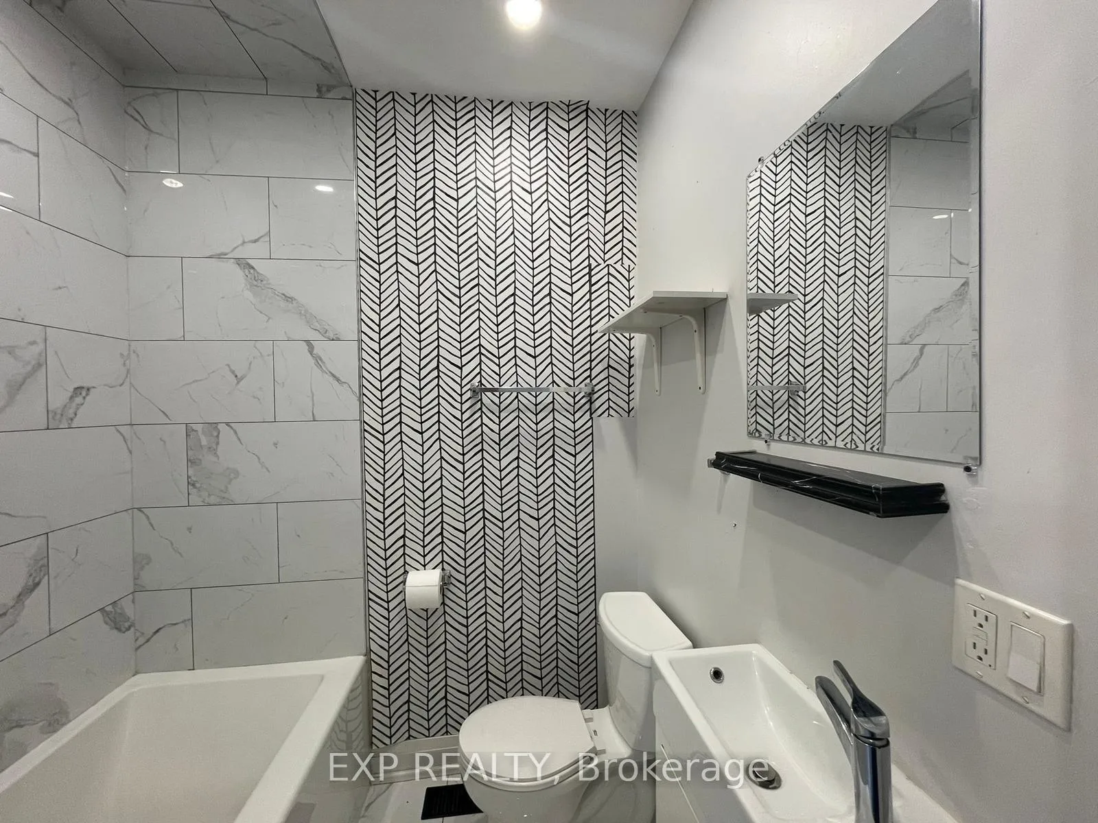 Photo 18 of 1 Madison Avenue, Hamilton, Gibson — HOMEH