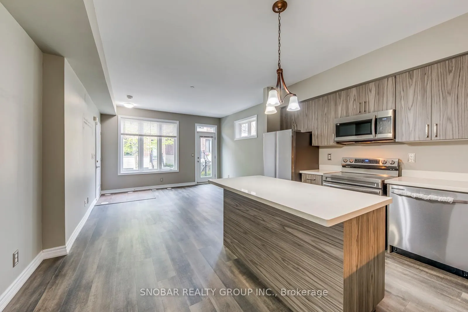 Photo 13 of Unit 13, 10 Carnation Avenue, Etobicoke, Long Branch — HOMEH