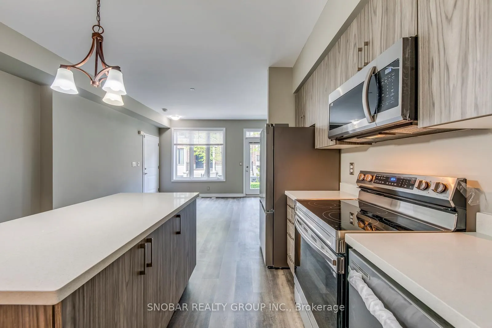 Photo 14 of Unit 13, 10 Carnation Avenue, Etobicoke, Long Branch — HOMEH