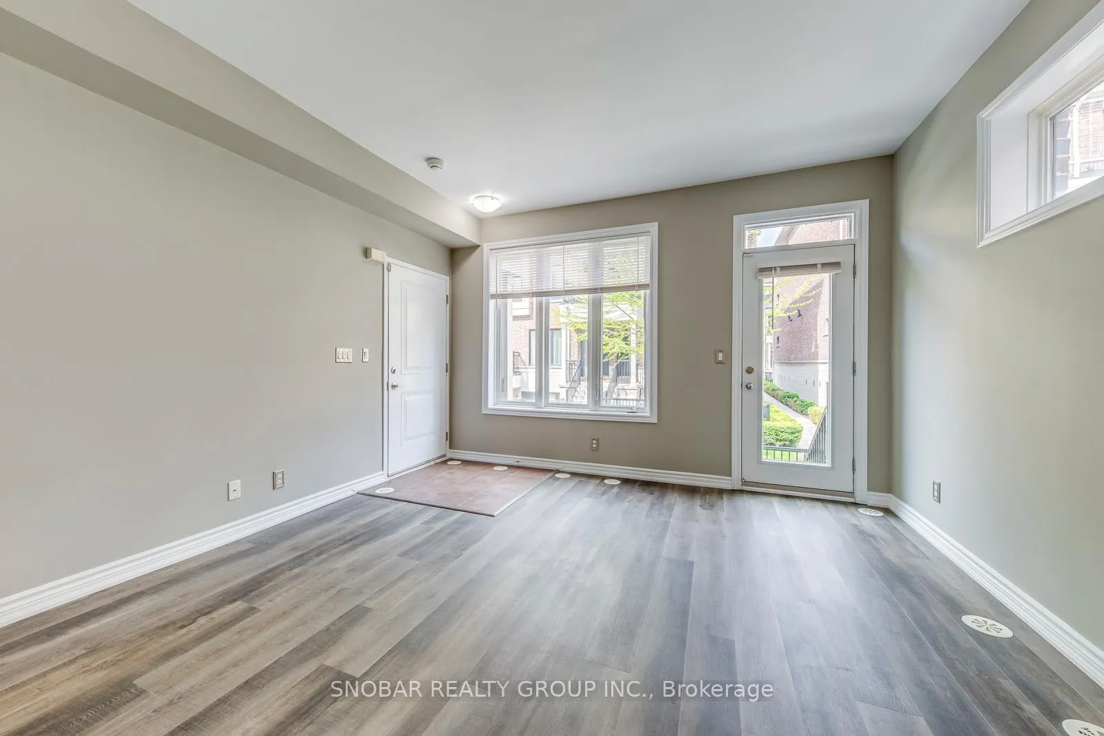 Photo 18 of Unit 13, 10 Carnation Avenue, Etobicoke, Long Branch — HOMEH