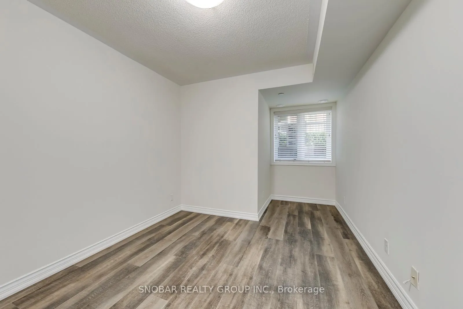 Photo 20 of Unit 13, 10 Carnation Avenue, Etobicoke, Long Branch — HOMEH