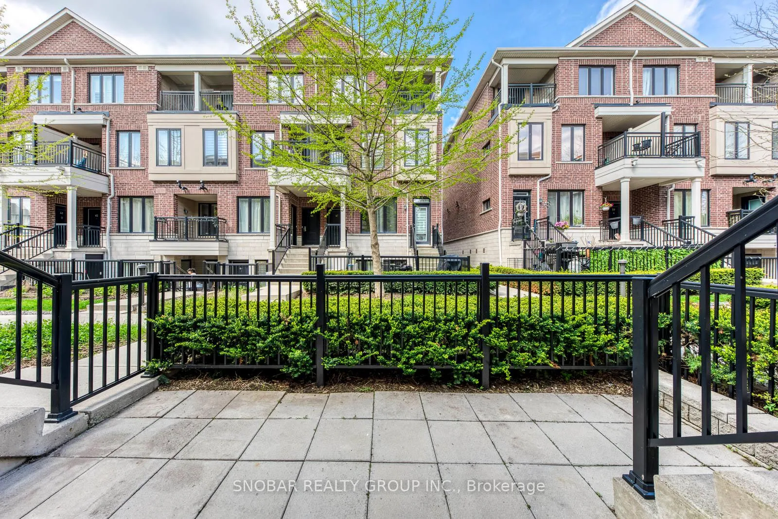 Photo 26 of Unit 13, 10 Carnation Avenue, Etobicoke, Long Branch — HOMEH