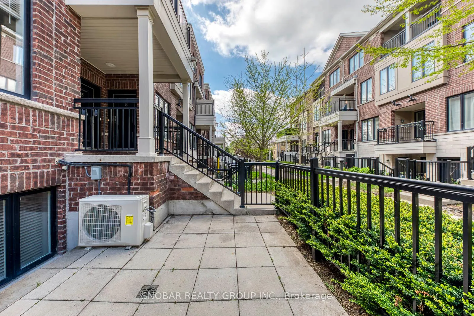 Photo 30 of Unit 13, 10 Carnation Avenue, Etobicoke, Long Branch — HOMEH