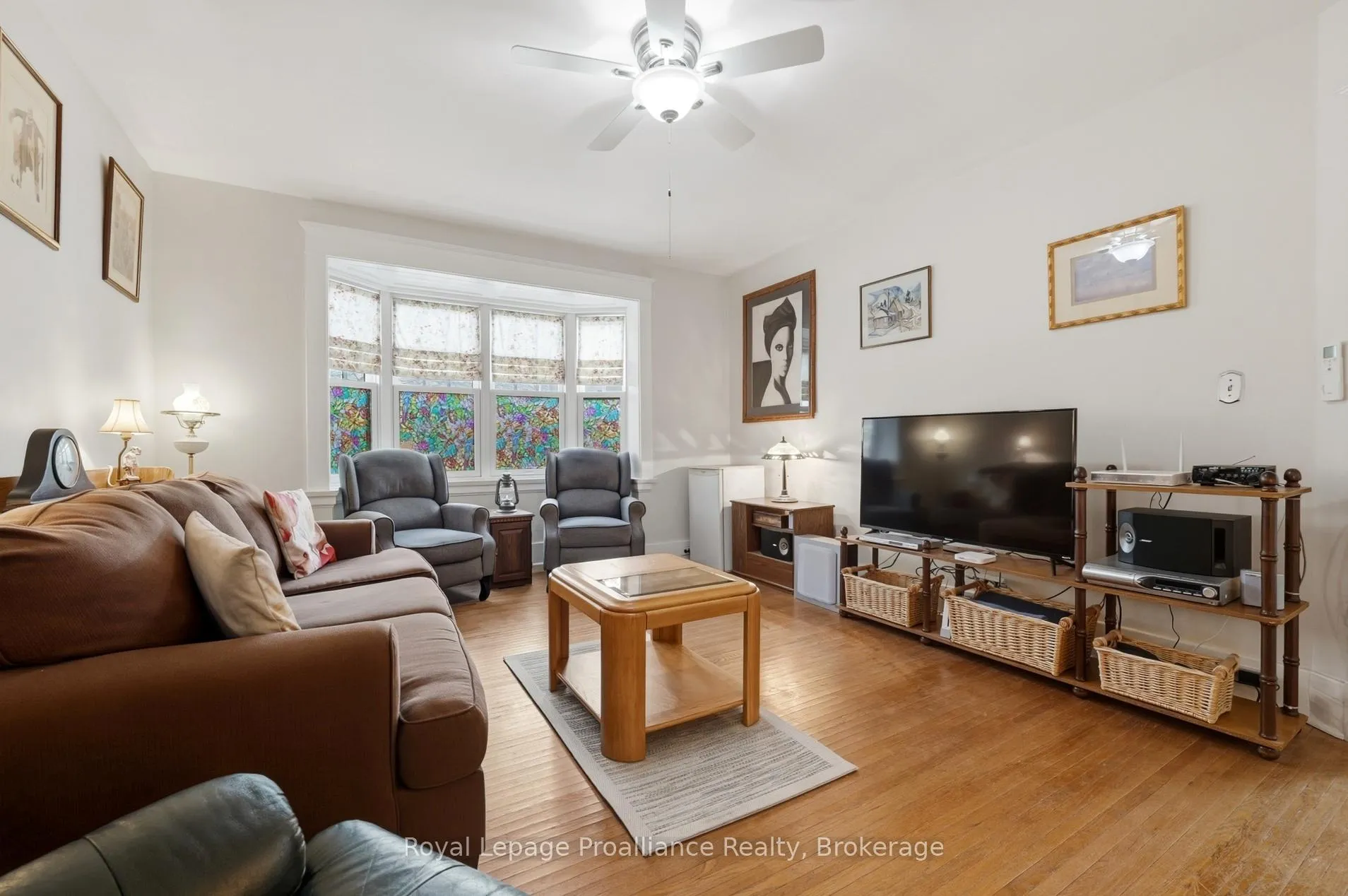 Photo 12 of 30 Catharine Street, Belleville, Belleville Ward — HOMEH