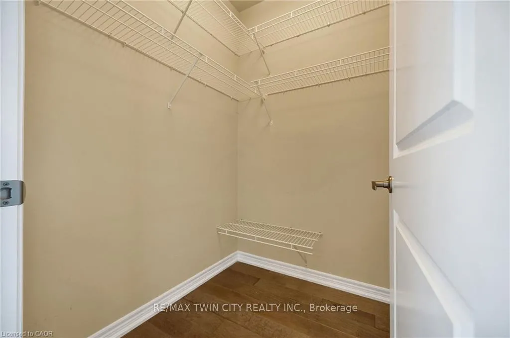 Photo 11 of Unit 1101, 539 Belmont Avenue W, Kitchener — HOMEH
