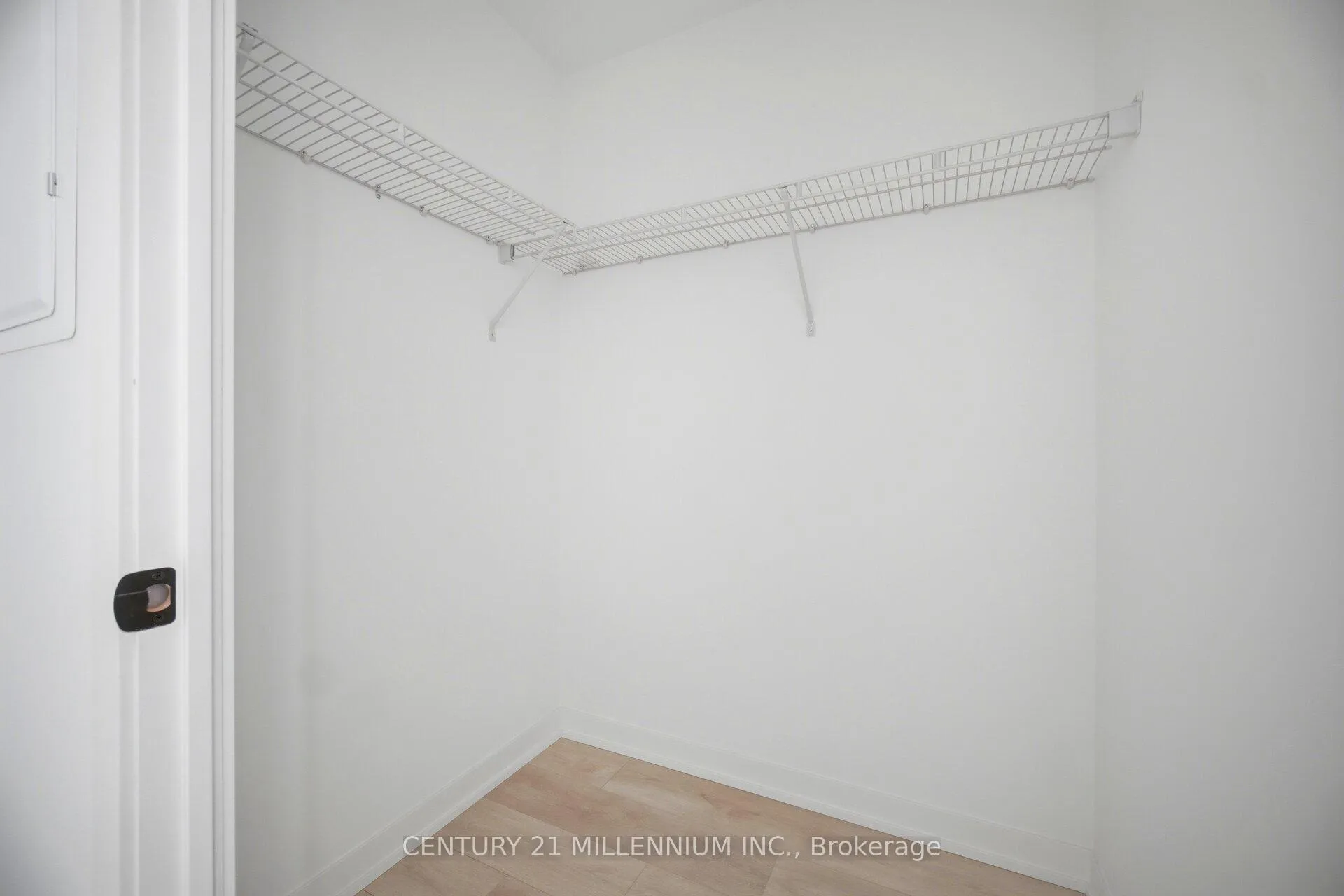 Photo 19 of Unit 330, 4878 Powers Common, Burlington, Alton — HOMEH
