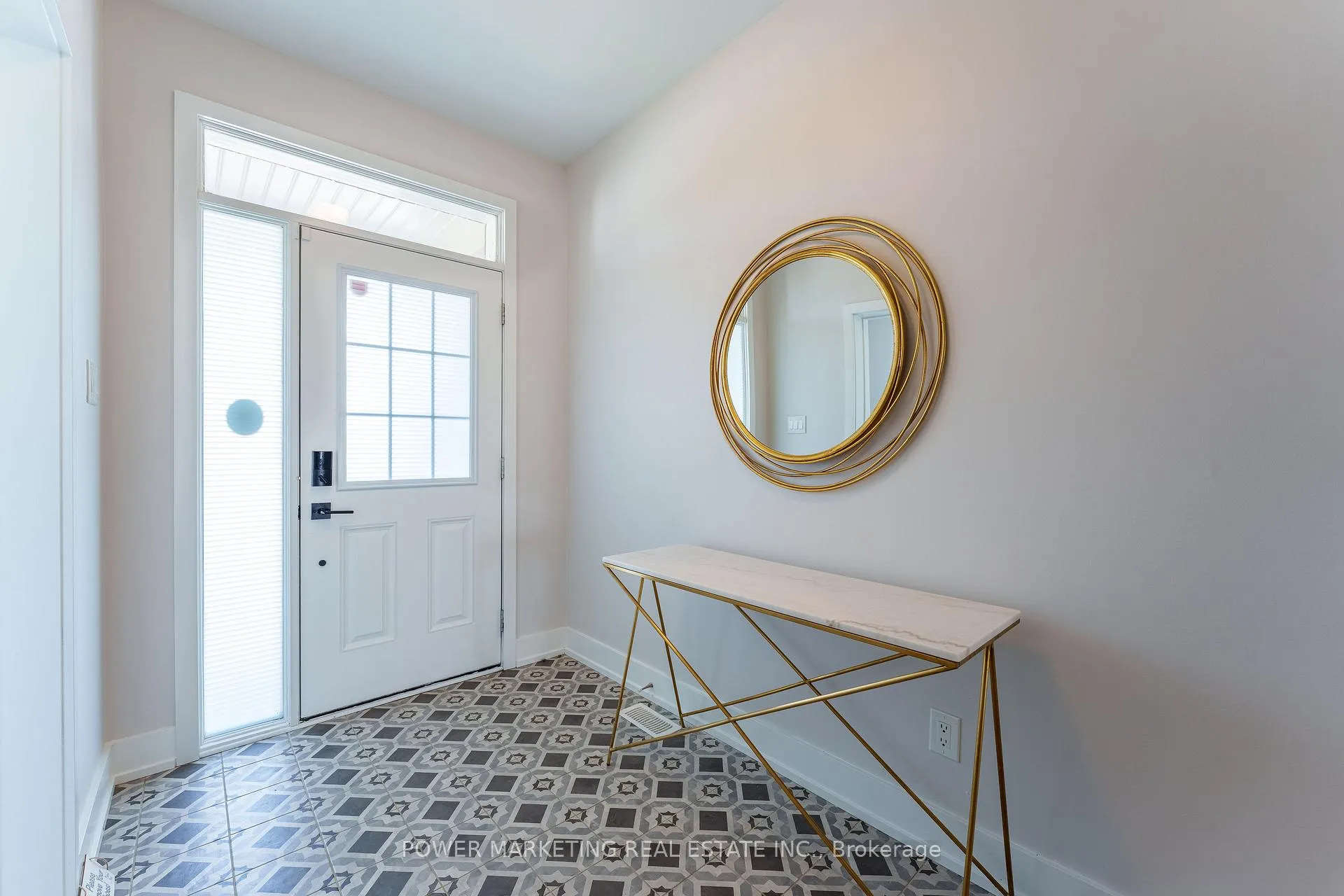 Photo 4 of 635 Perseus Avenue, Ottawa, Barrhaven - Half Moon Bay — HOMEH