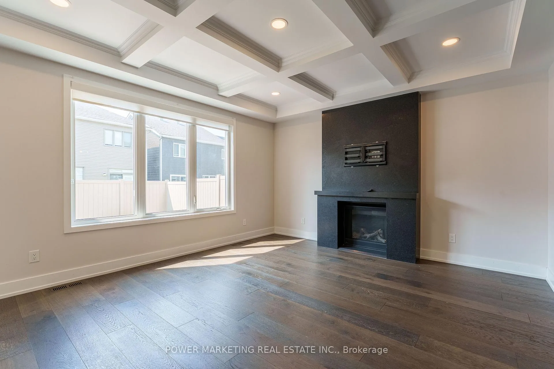 Photo 10 of 635 Perseus Avenue, Ottawa, Barrhaven - Half Moon Bay — HOMEH