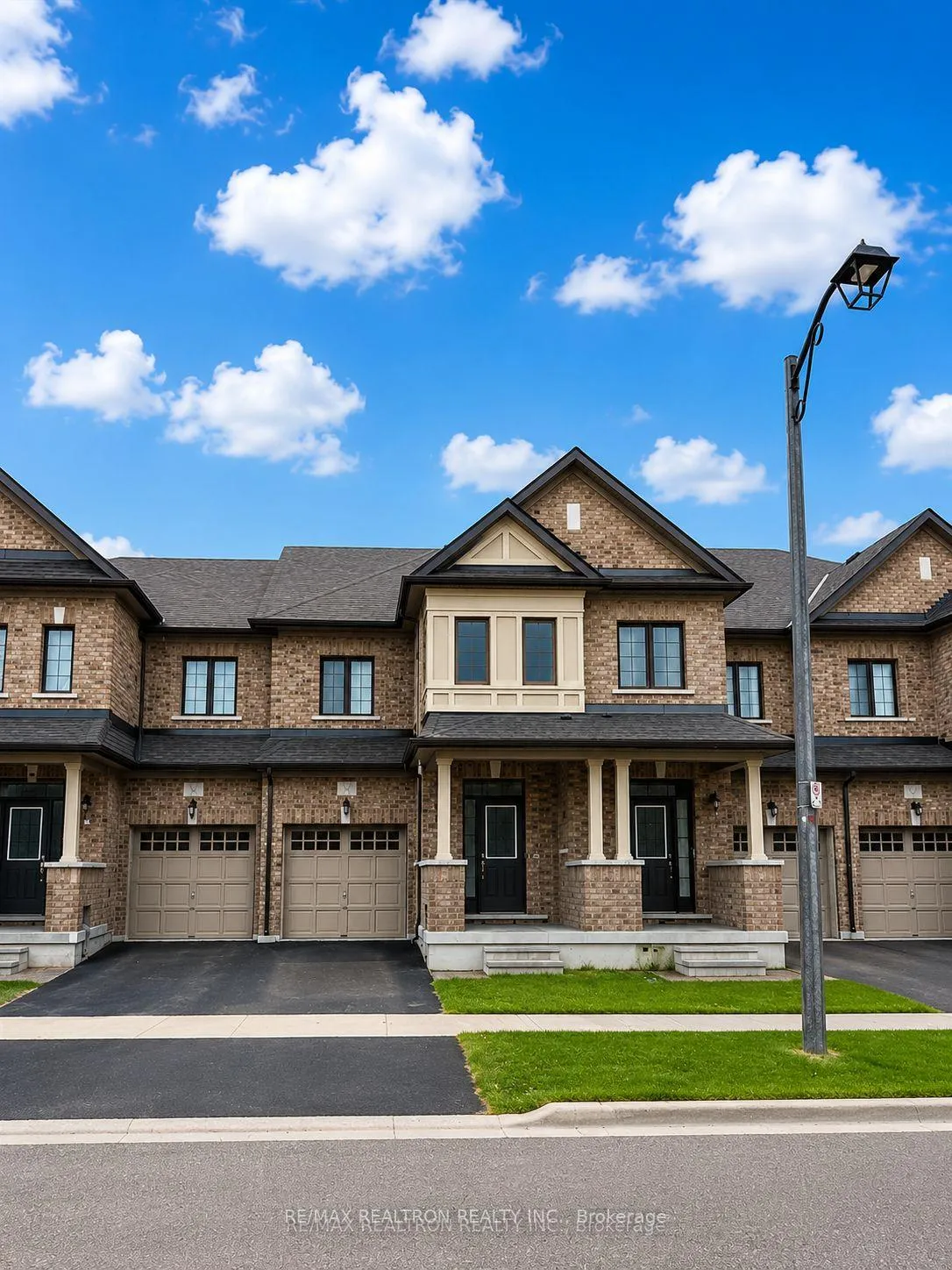 Photo 1 of 39 Collier Crescent, Markham, Wismer — HOMEH