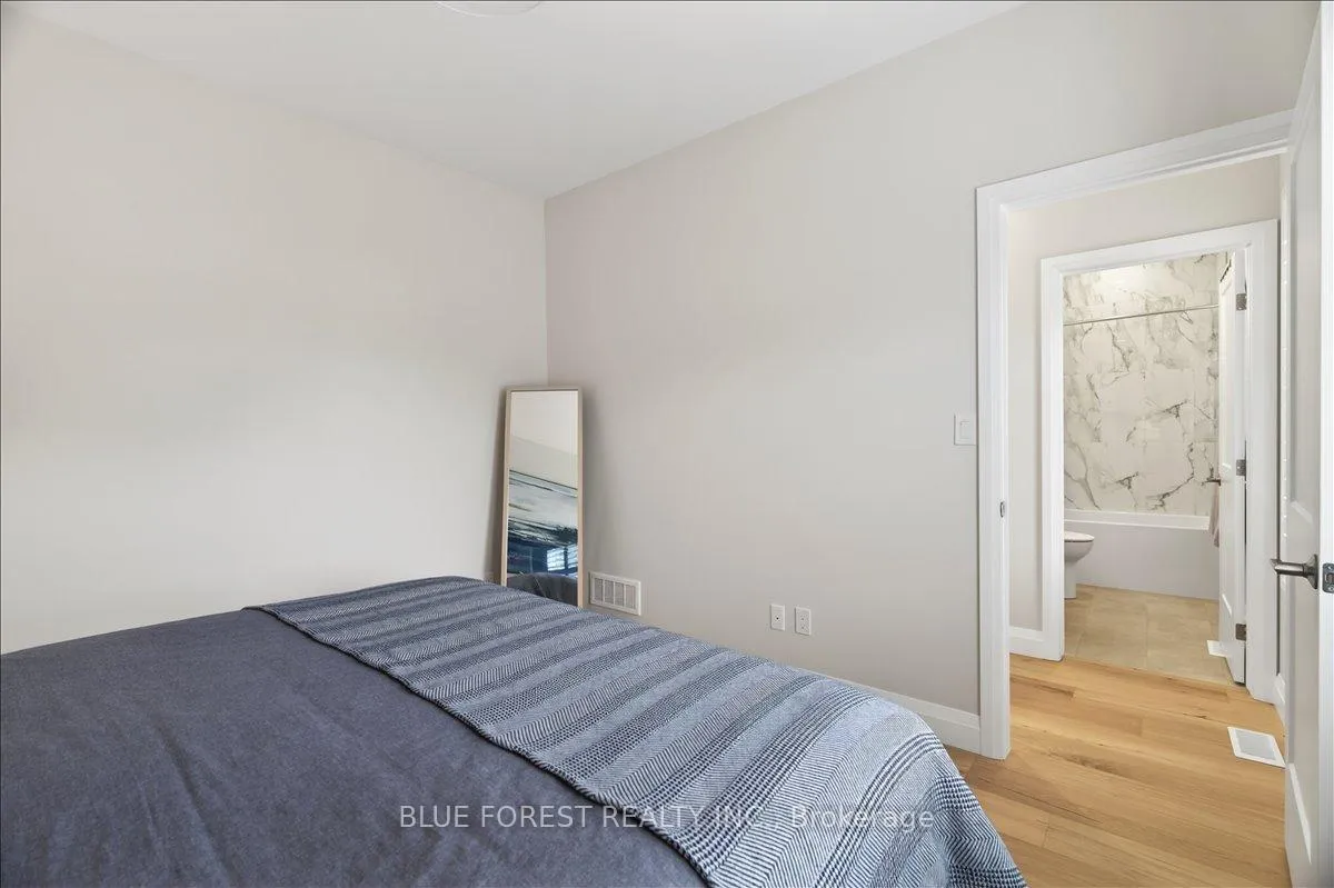 Photo 30 of 152 Maud Street, Central Elgin, Rural Central Elgin — HOMEH