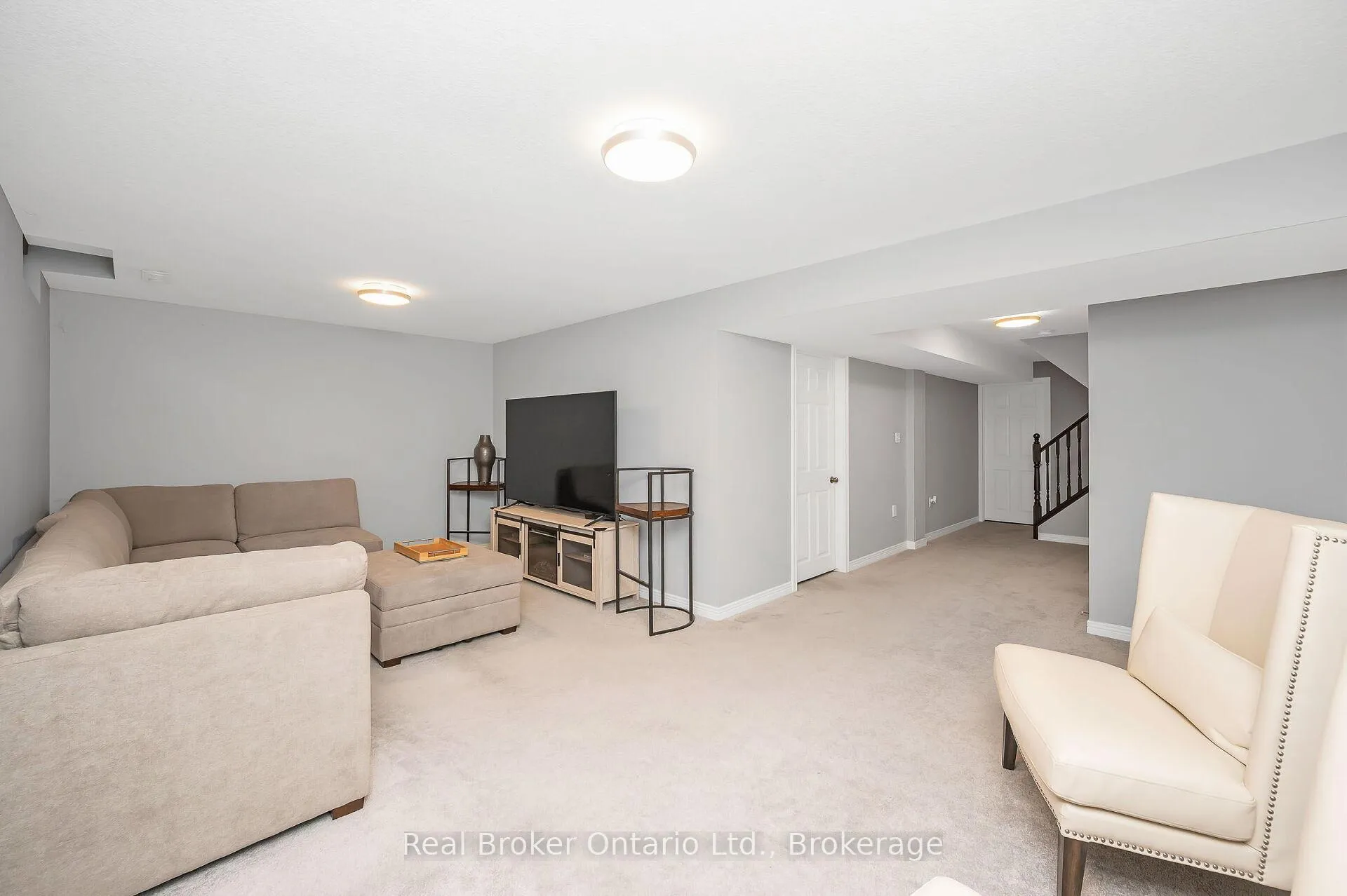 Photo 27 of 23 Bellflower Boulevard, Hamilton, Rural Glanbrook — HOMEH