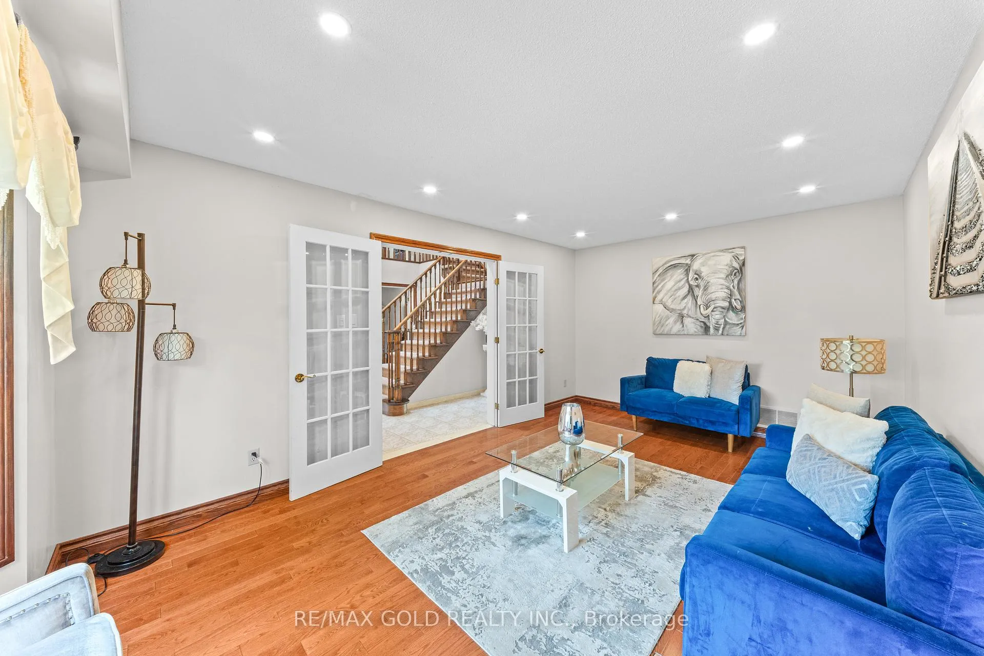 Photo 15 of 122 Barr Crescent, Brampton, Heart Lake East — HOMEH