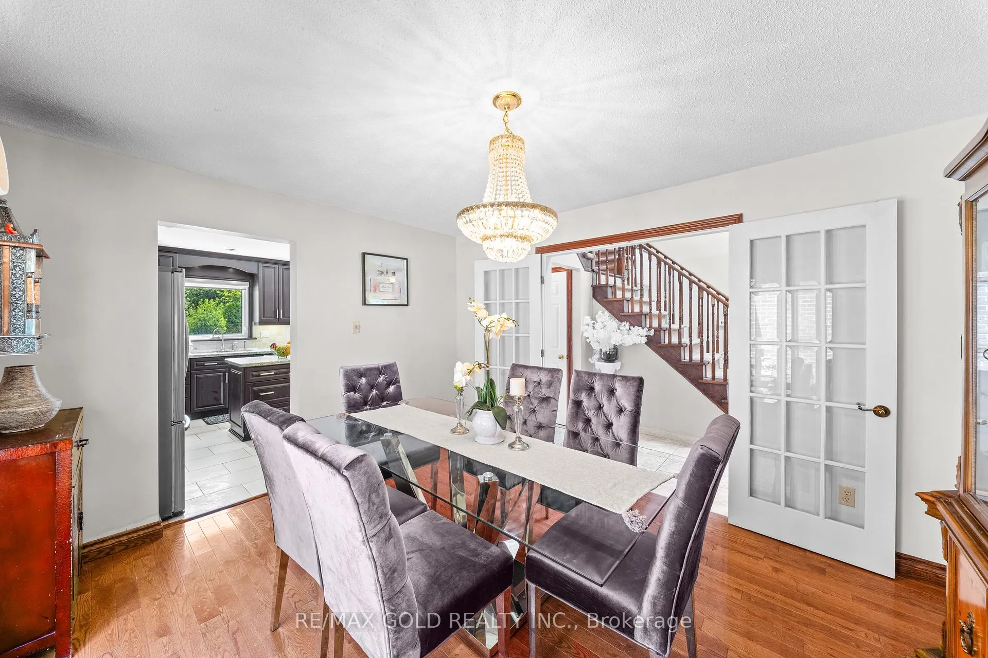 Photo 17 of 122 Barr Crescent, Brampton, Heart Lake East — HOMEH
