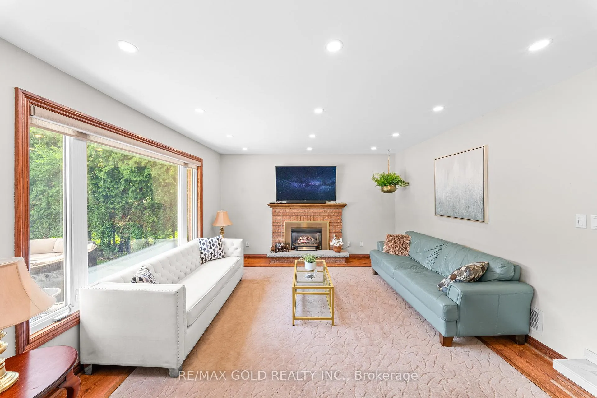 Photo 25 of 122 Barr Crescent, Brampton, Heart Lake East — HOMEH