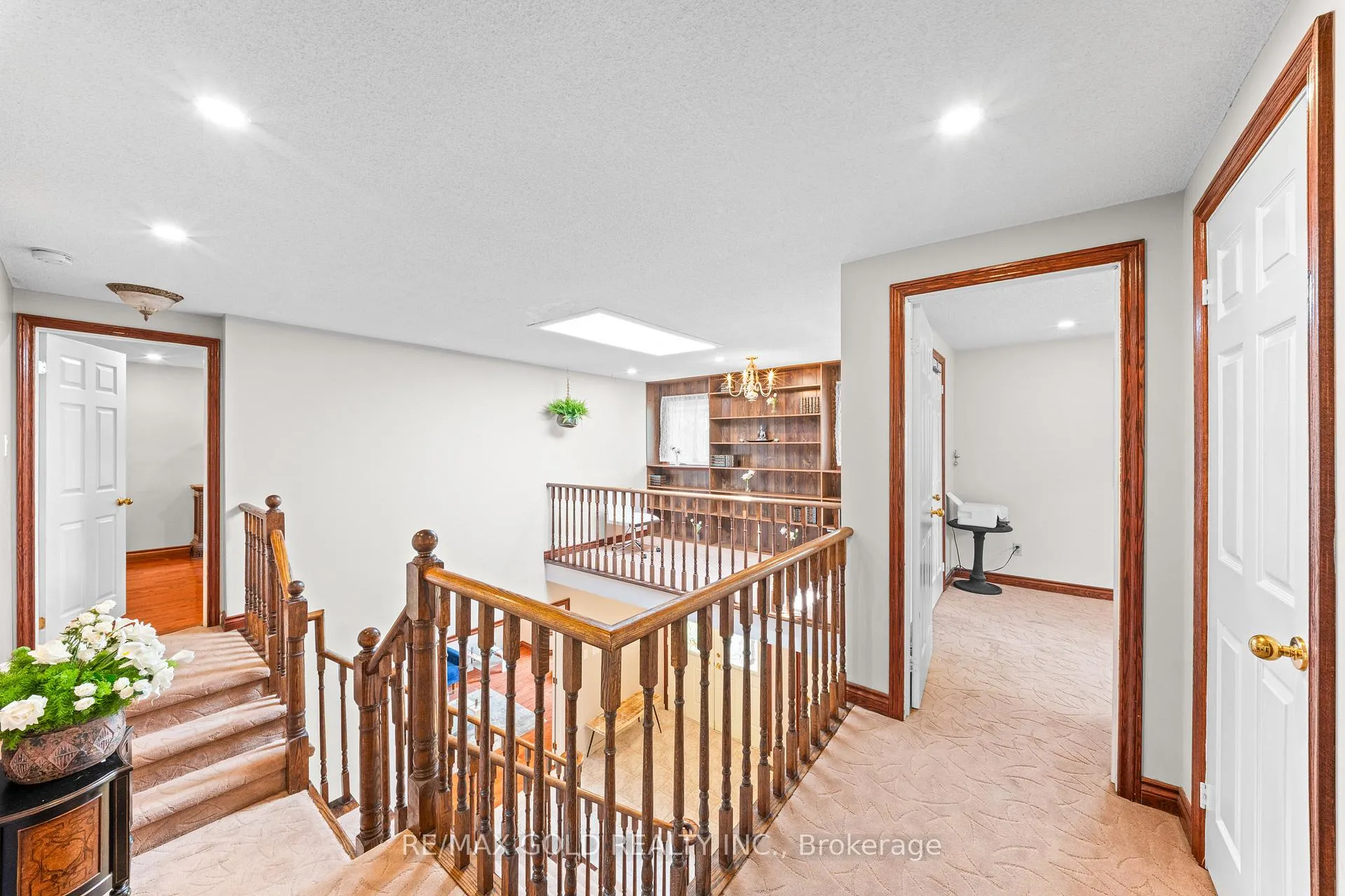 Photo 29 of 122 Barr Crescent, Brampton, Heart Lake East — HOMEH