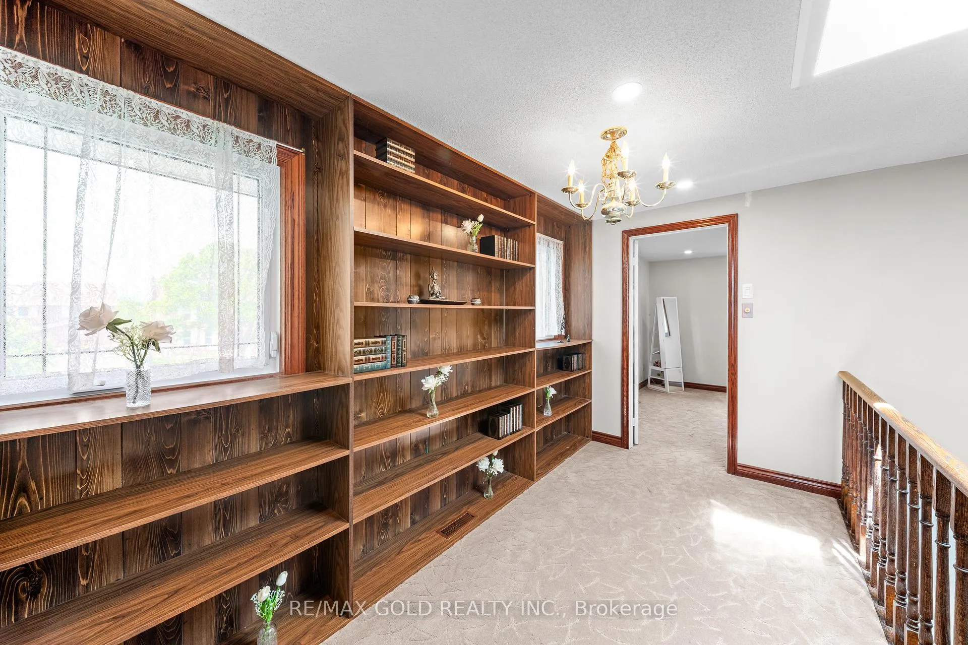 Photo 30 of 122 Barr Crescent, Brampton, Heart Lake East — HOMEH