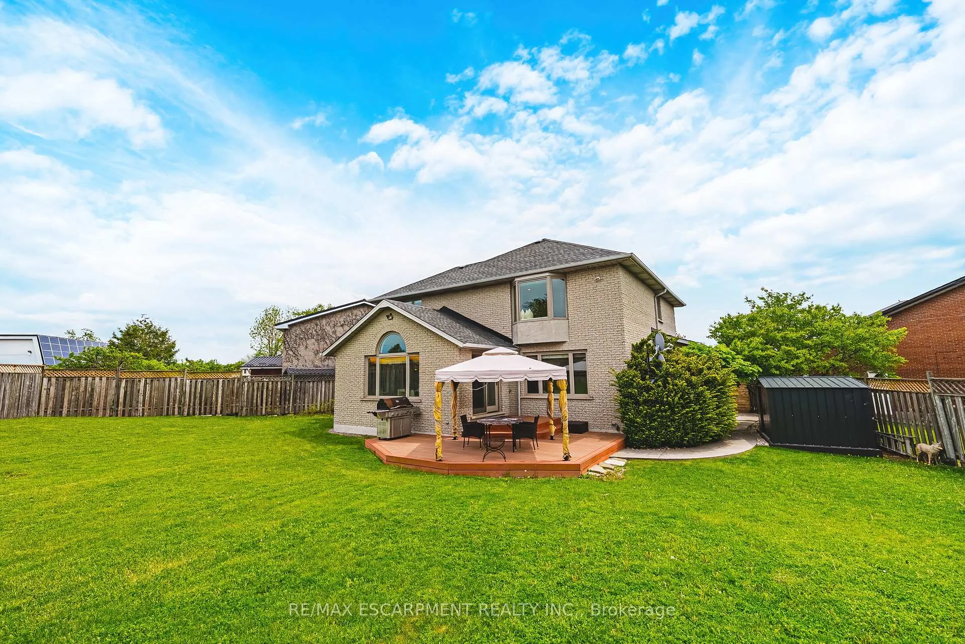 Photo 43 of 301 Parkwood Crescent, Hamilton, Thorner — HOMEH