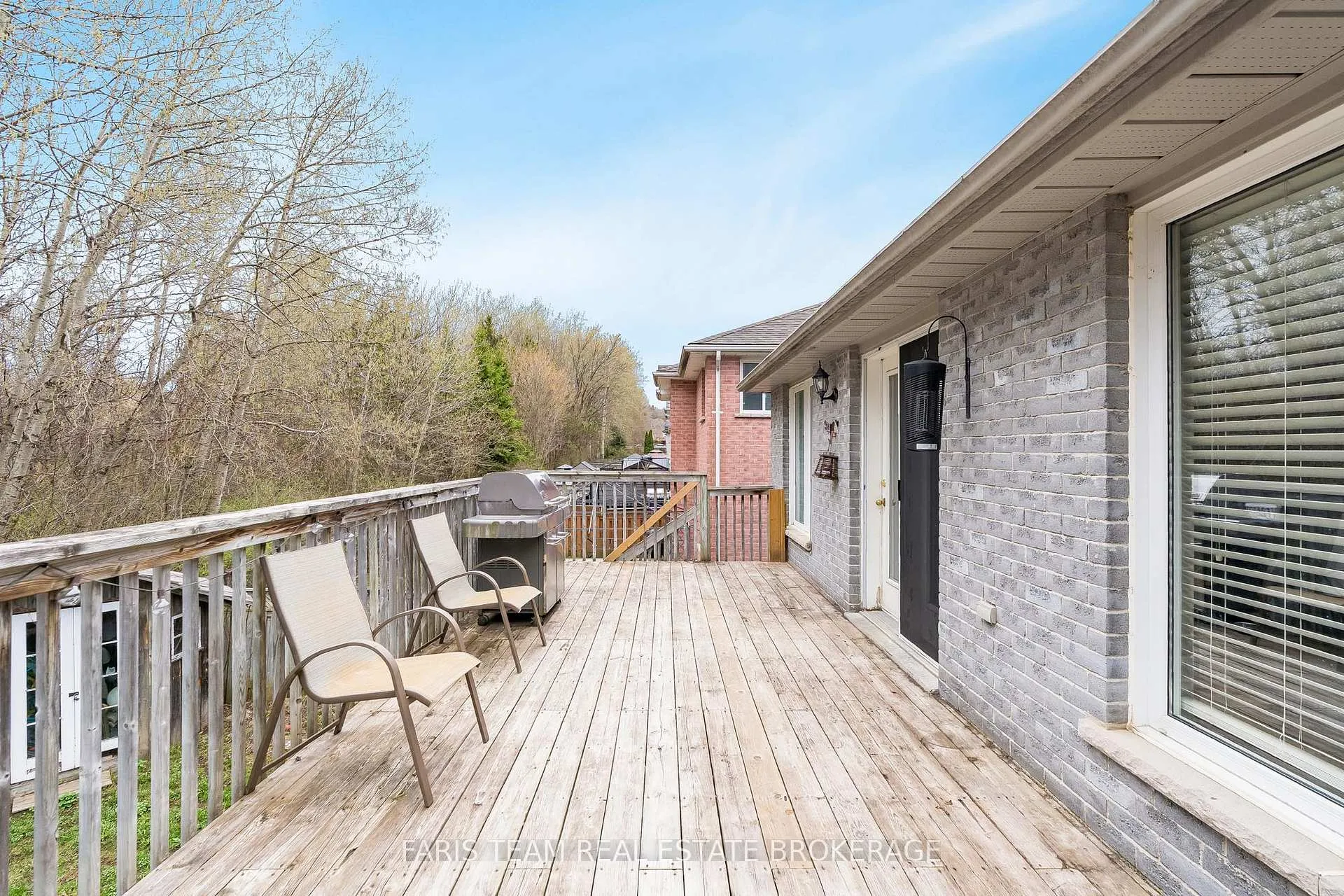 Photo 38 of 45 Hawkins Drive, Barrie, Ardagh — HOMEH